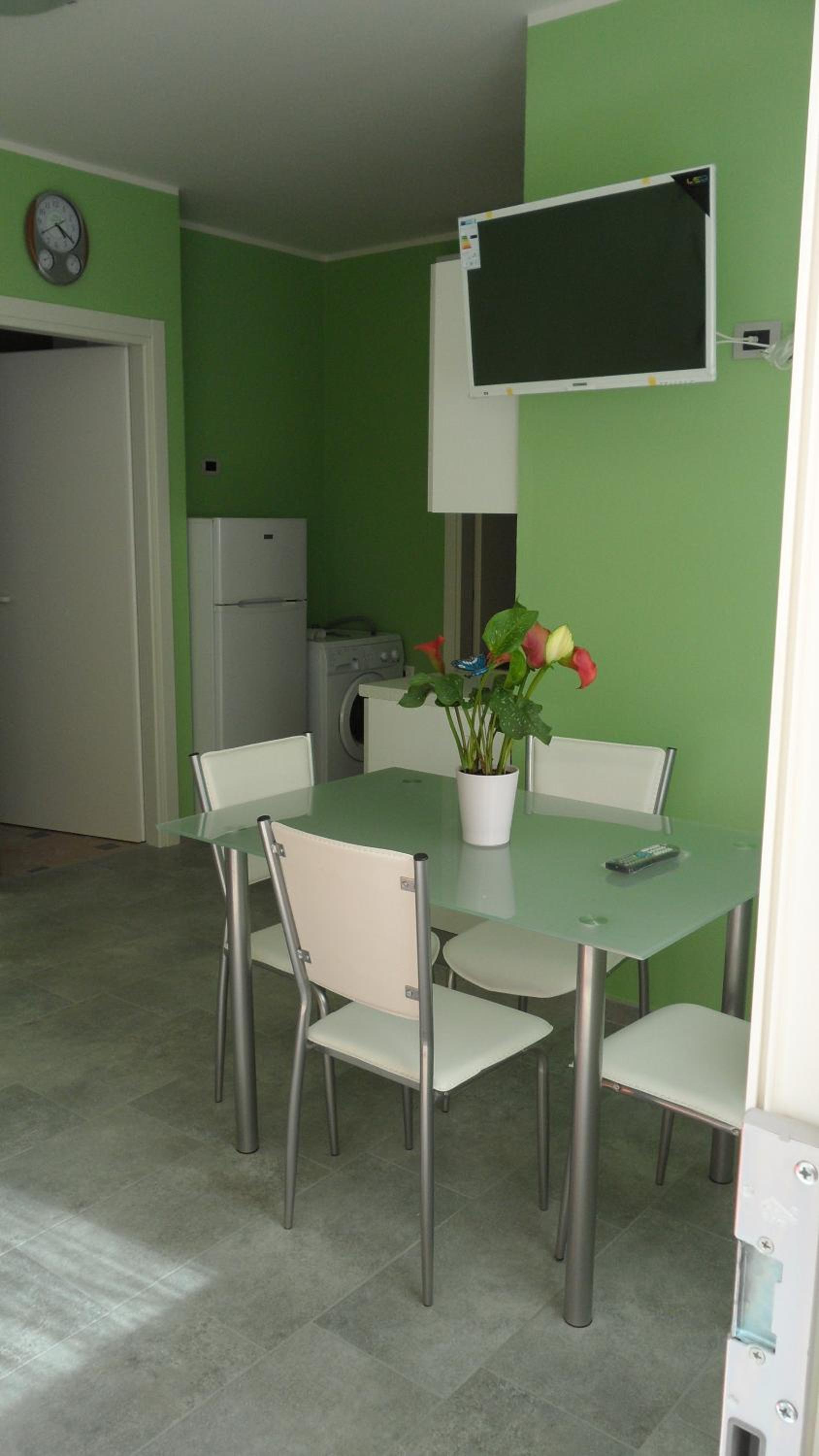 One-Bedroom Apartment with Garden View