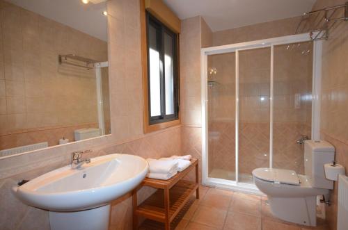 Double or Twin Room photo 3