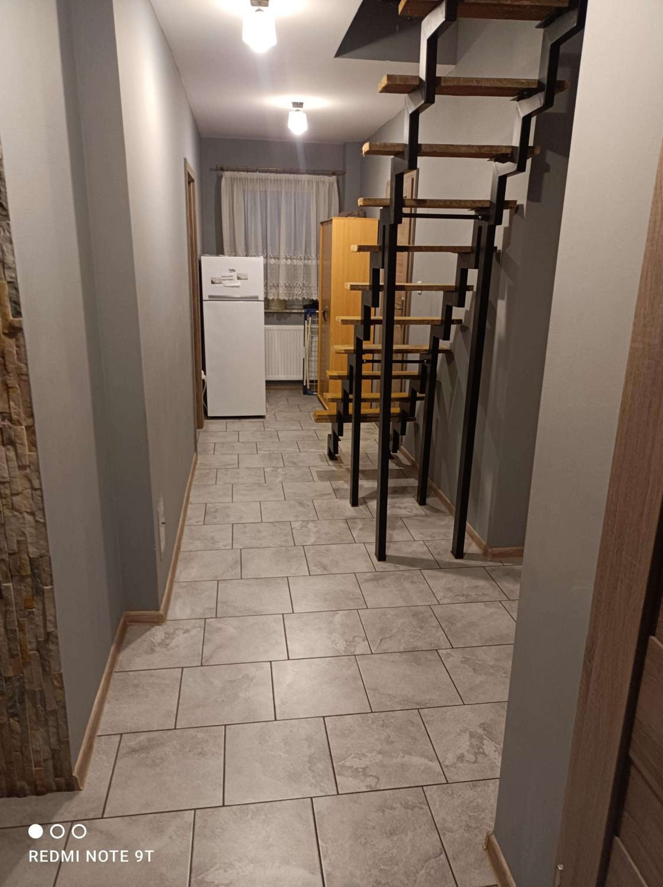 Economy Quadruple Room with Shared Bathroom photo 2