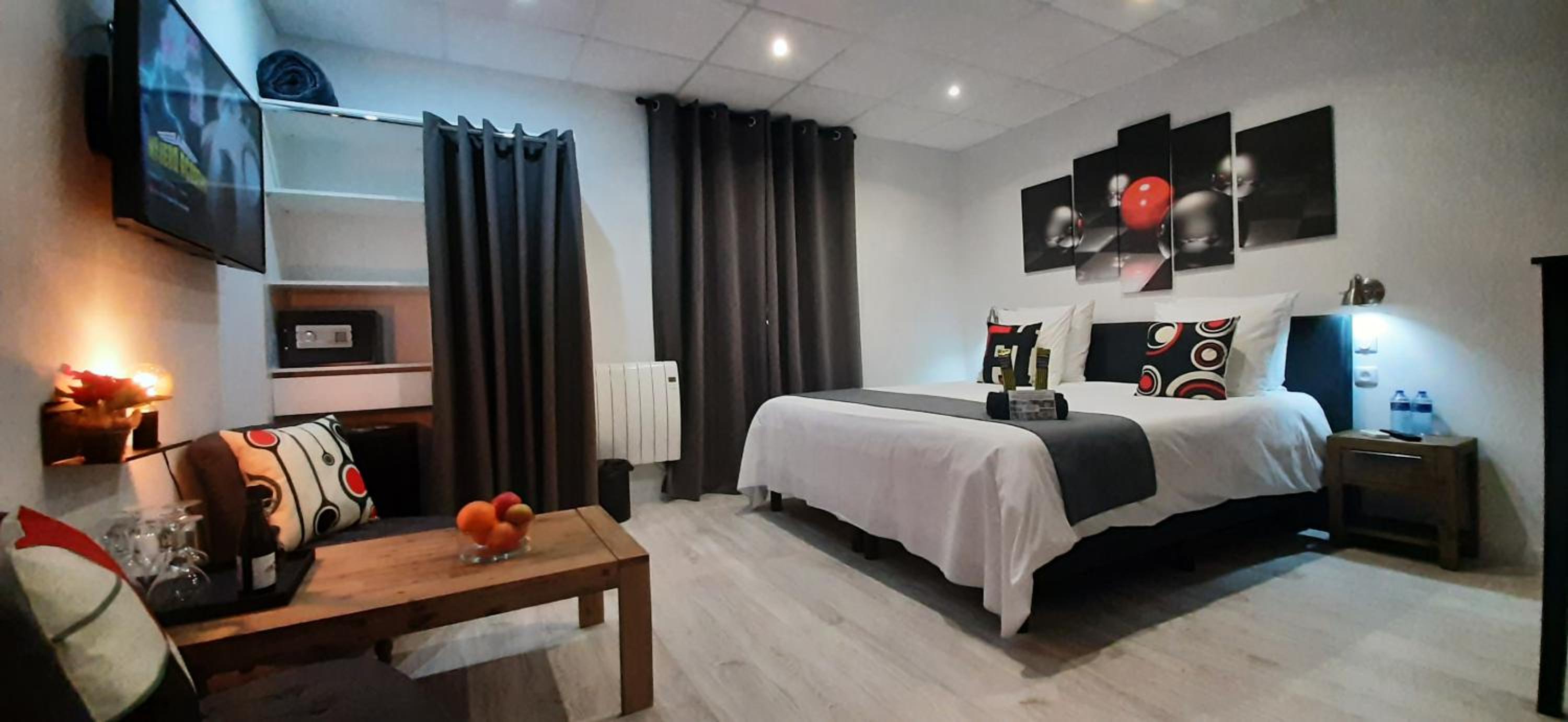 Double Room with Spa Bath