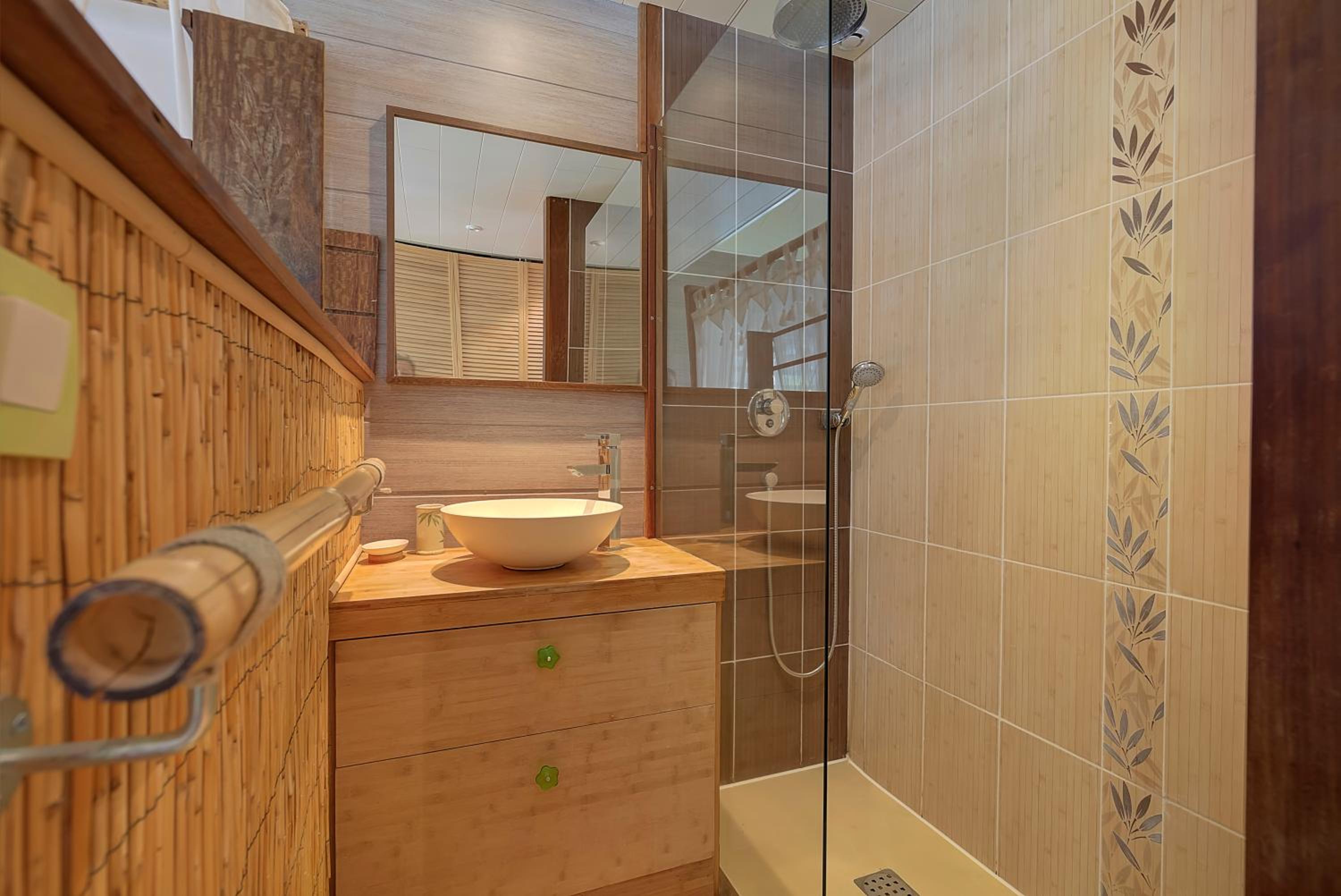 Double Room with Pool View photo 2
