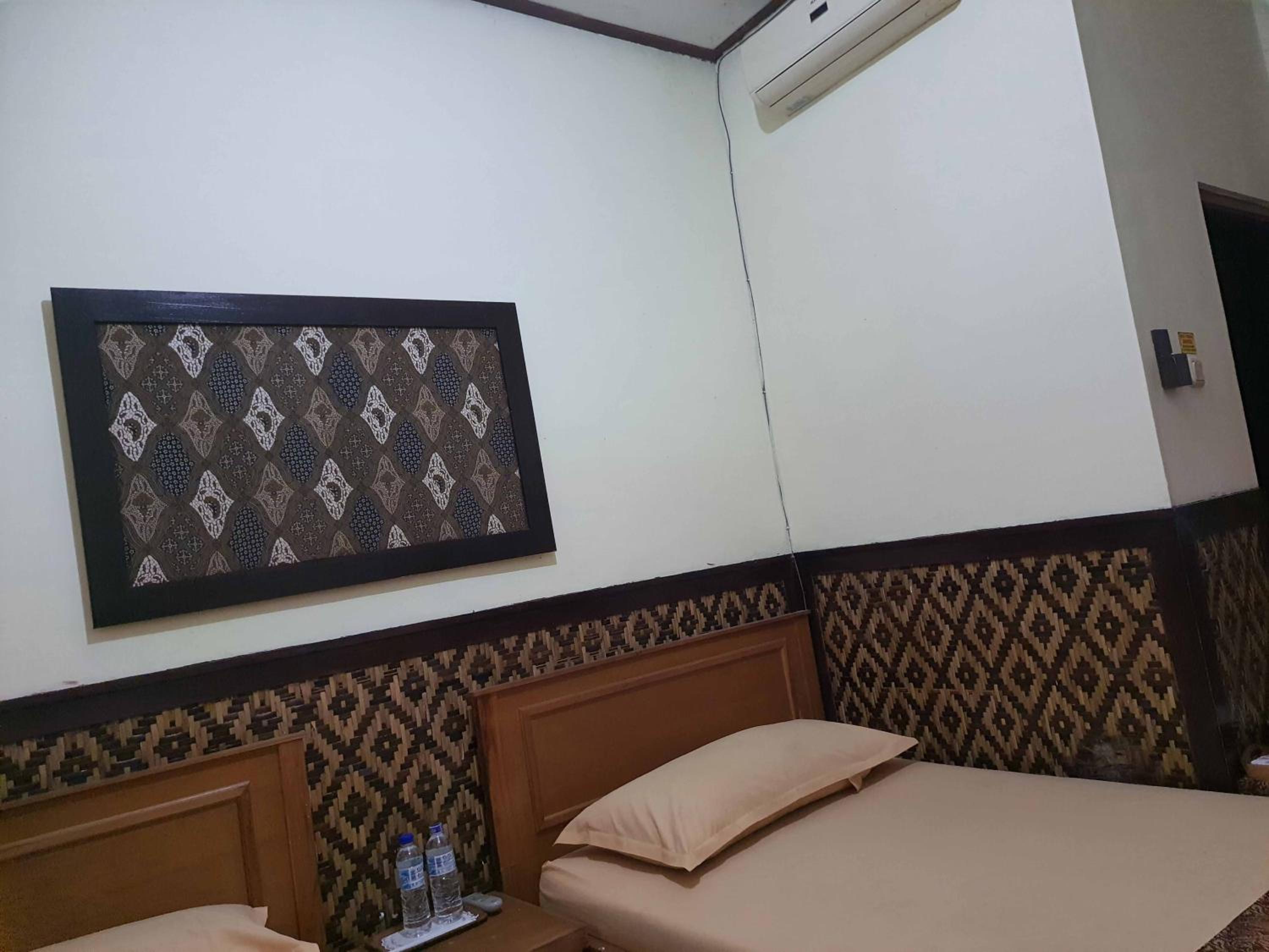 Single Room photo 2