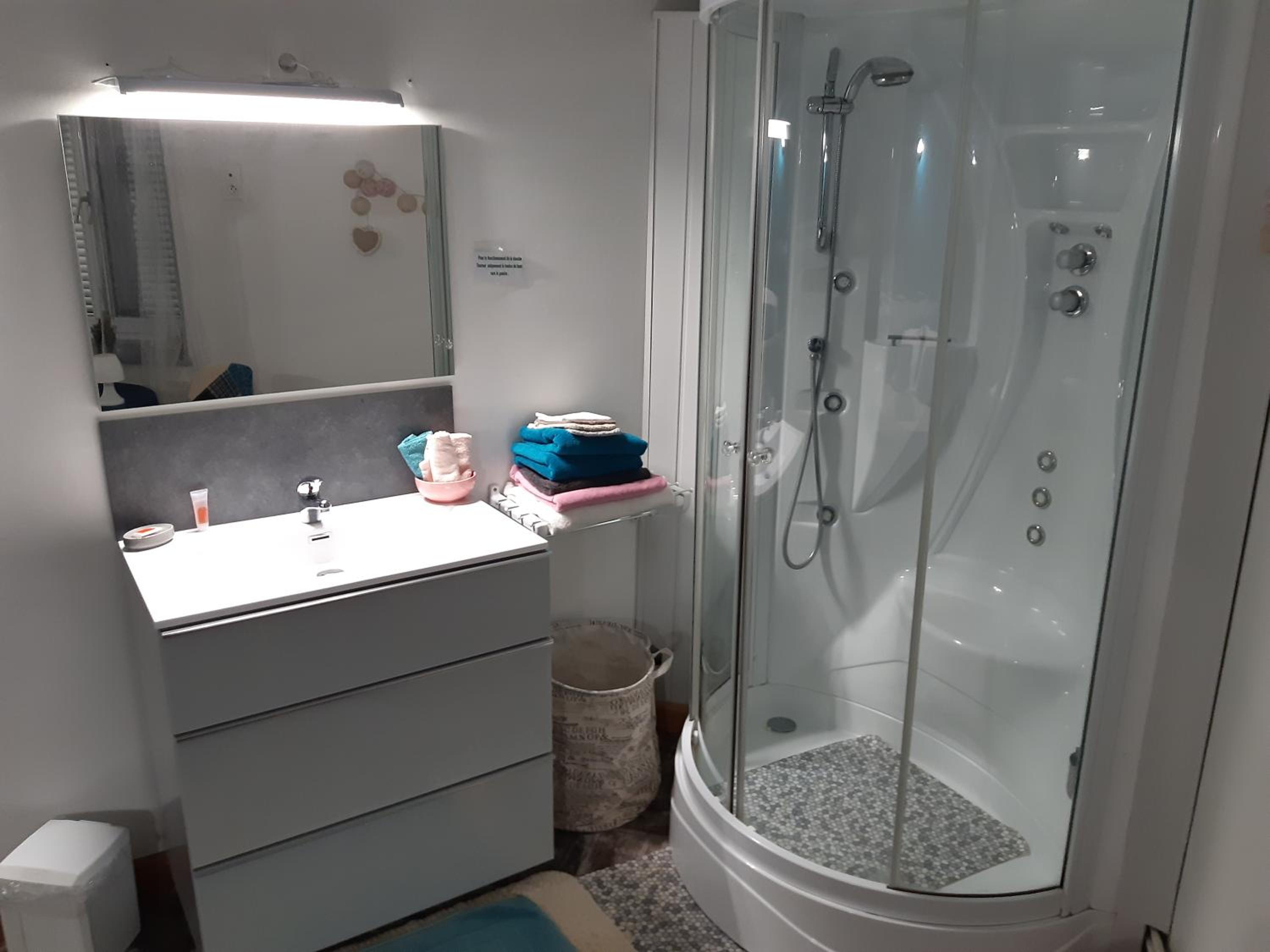 Double Room with Shared Toilet