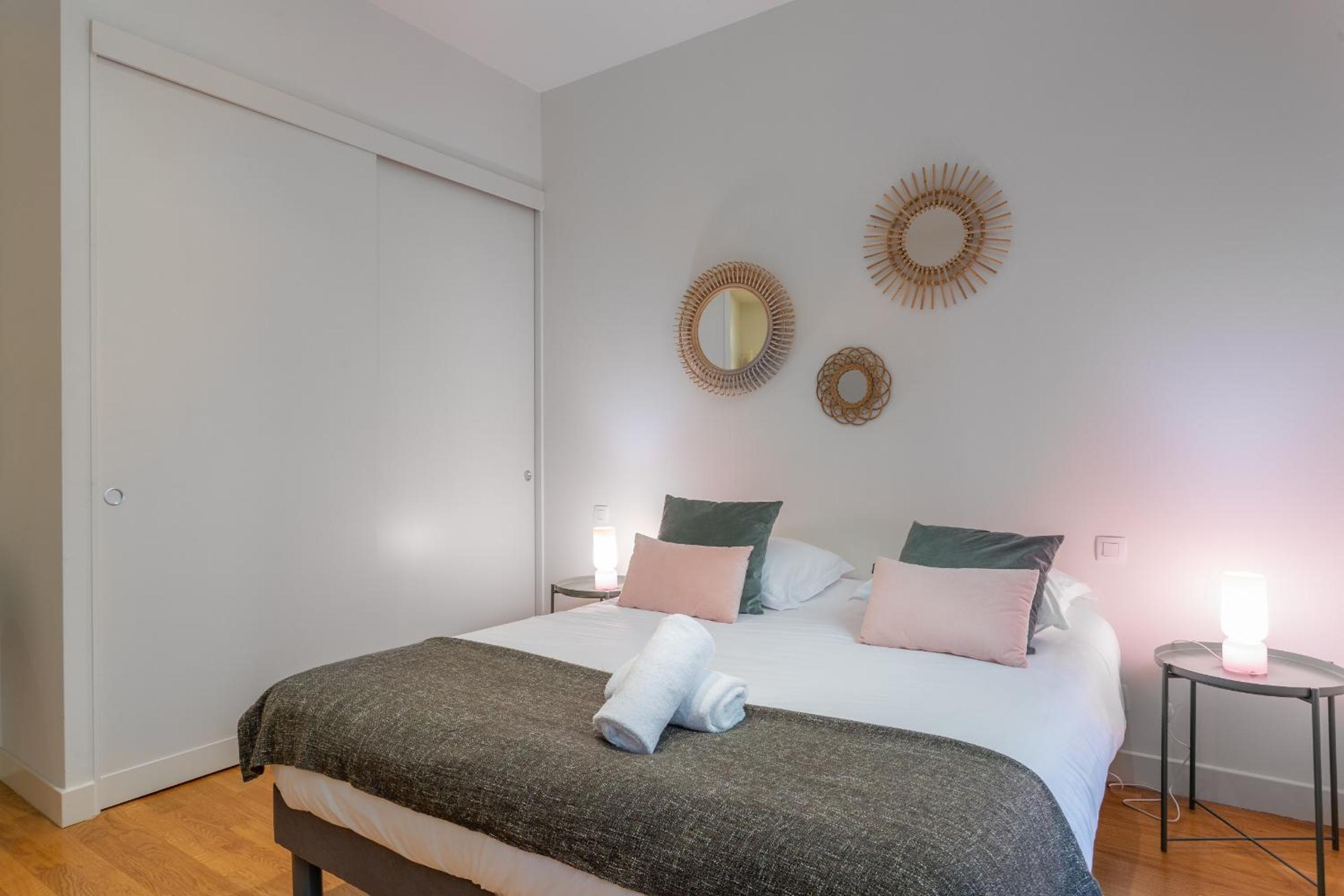 Apartment - Photo 2