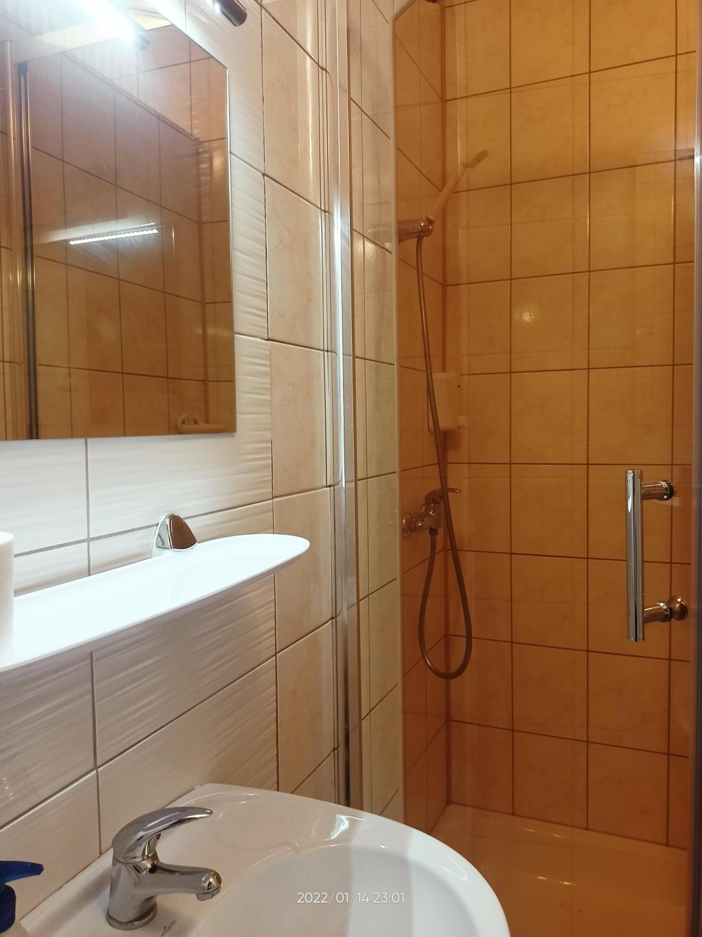 Standard Double or Twin Room - Photo 1