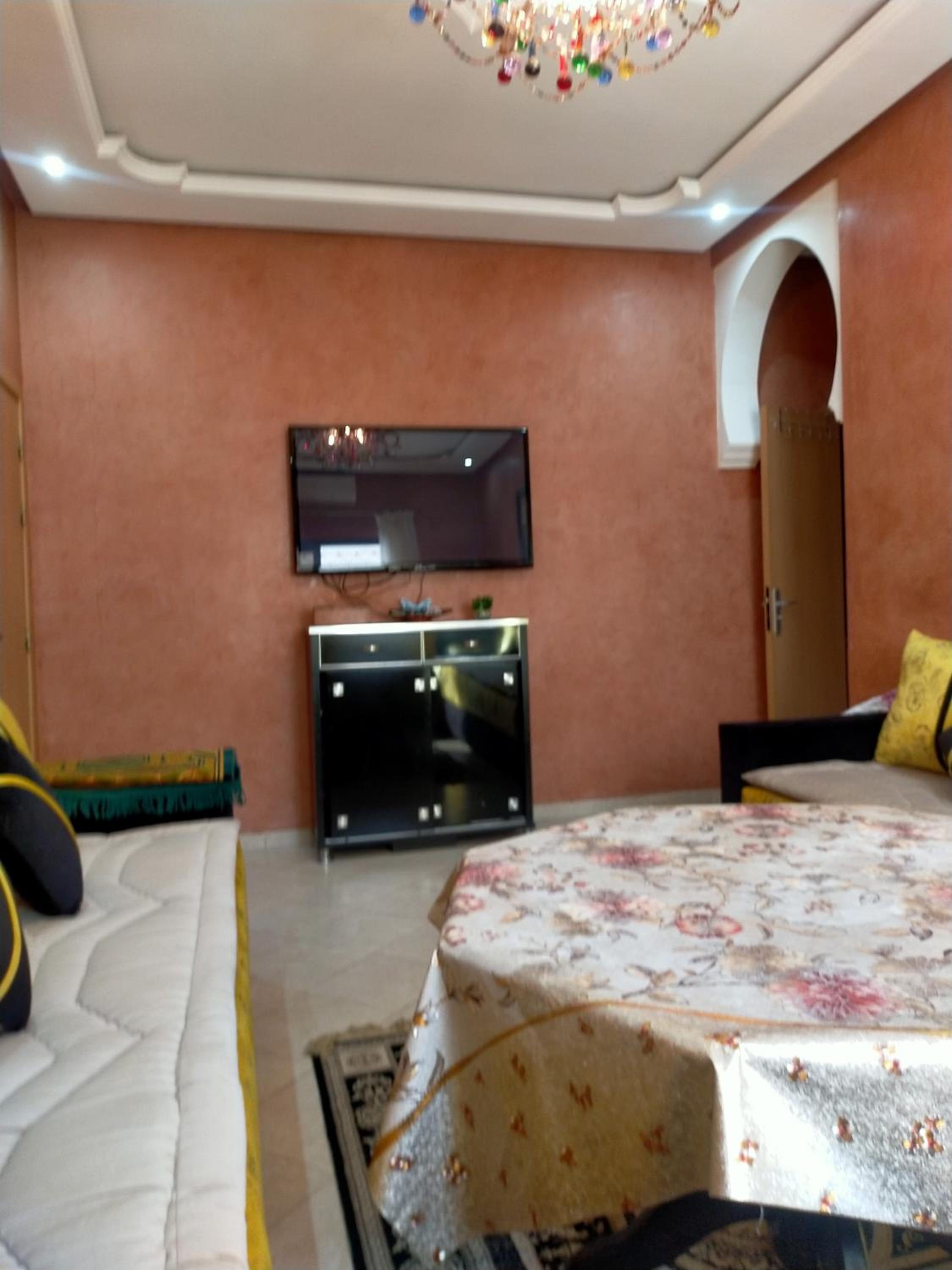 Two-Bedroom Apartment - Photo 9