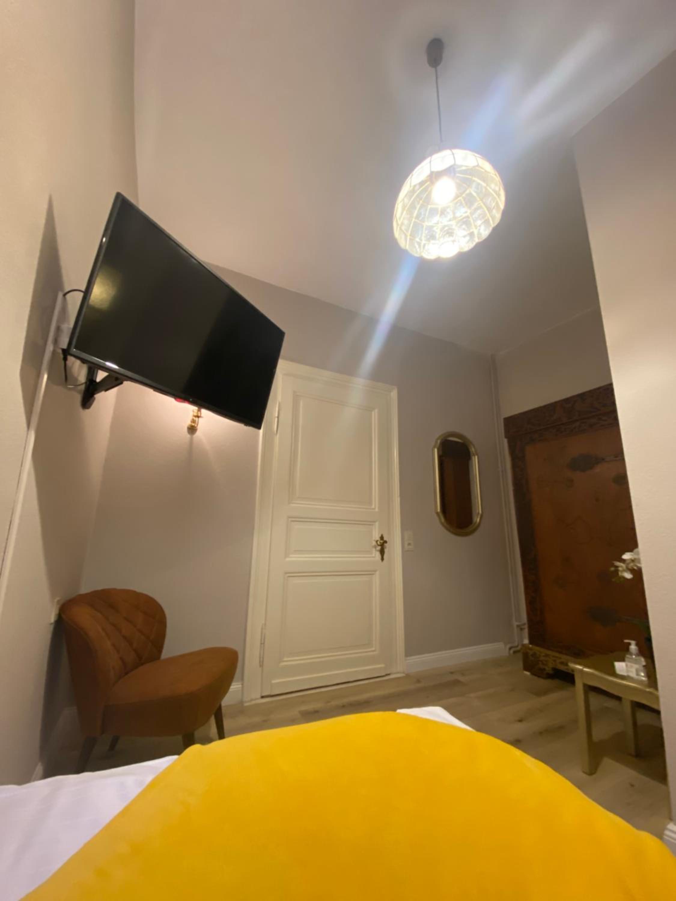 Deluxe Single Room photo 3