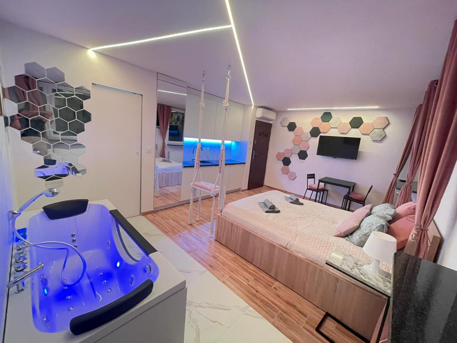 Deluxe Apartment - Photo 1