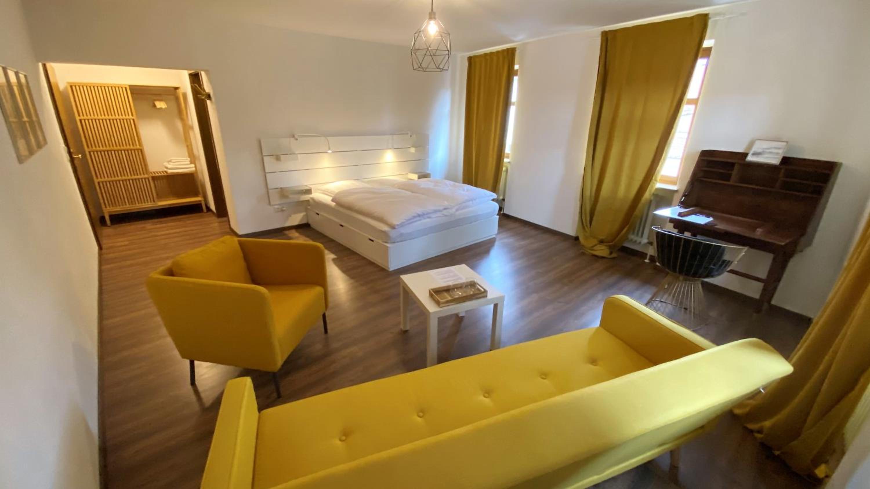 Large Double Room