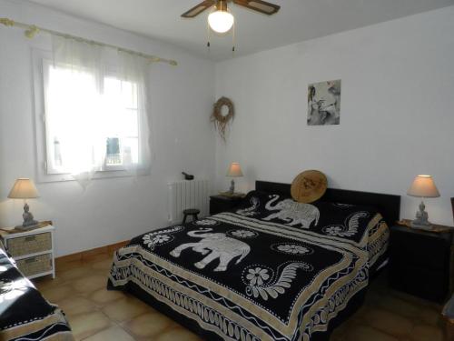 Triple Room with Pool View photo 3