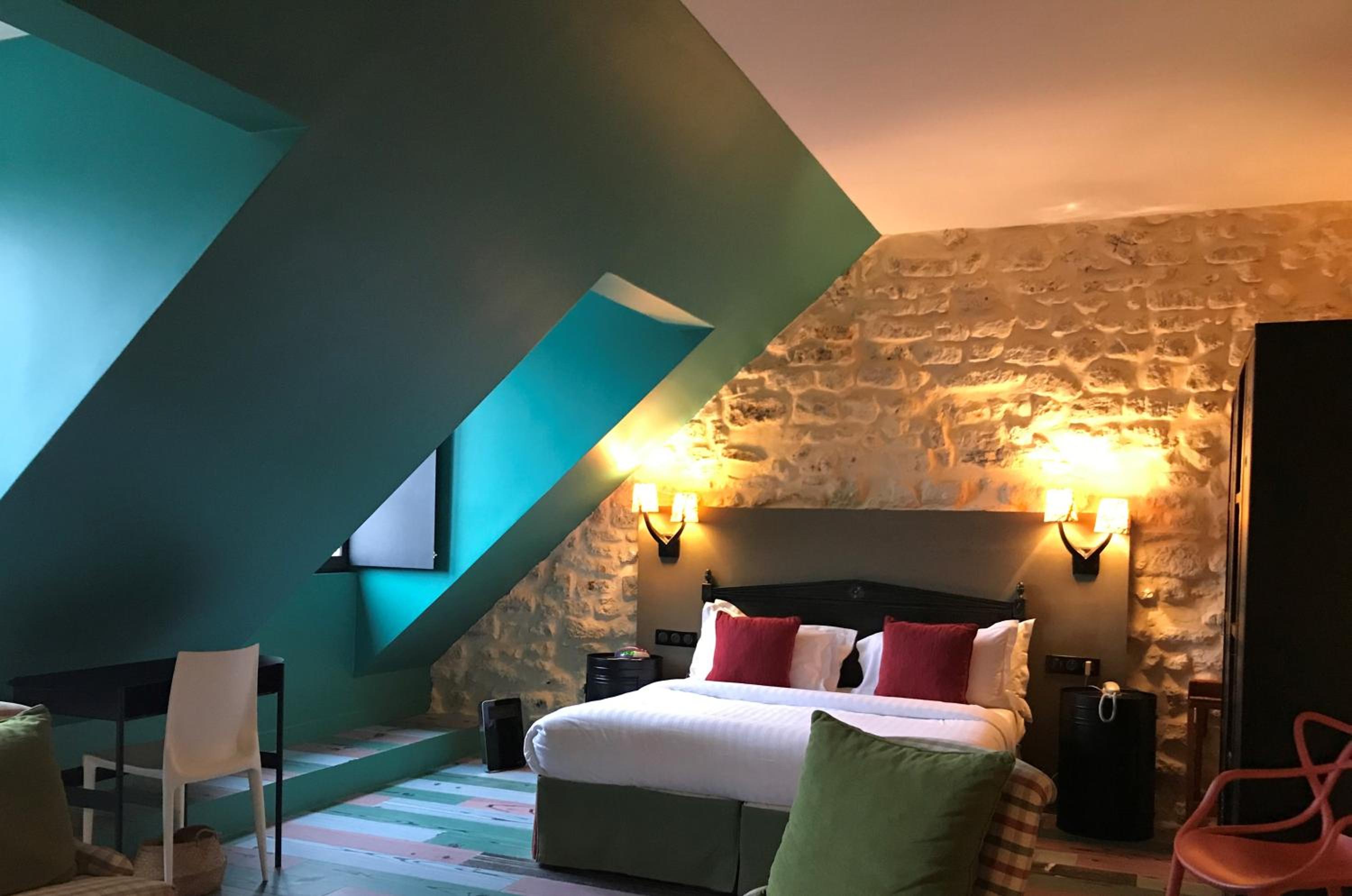 Suite with City View photo 3