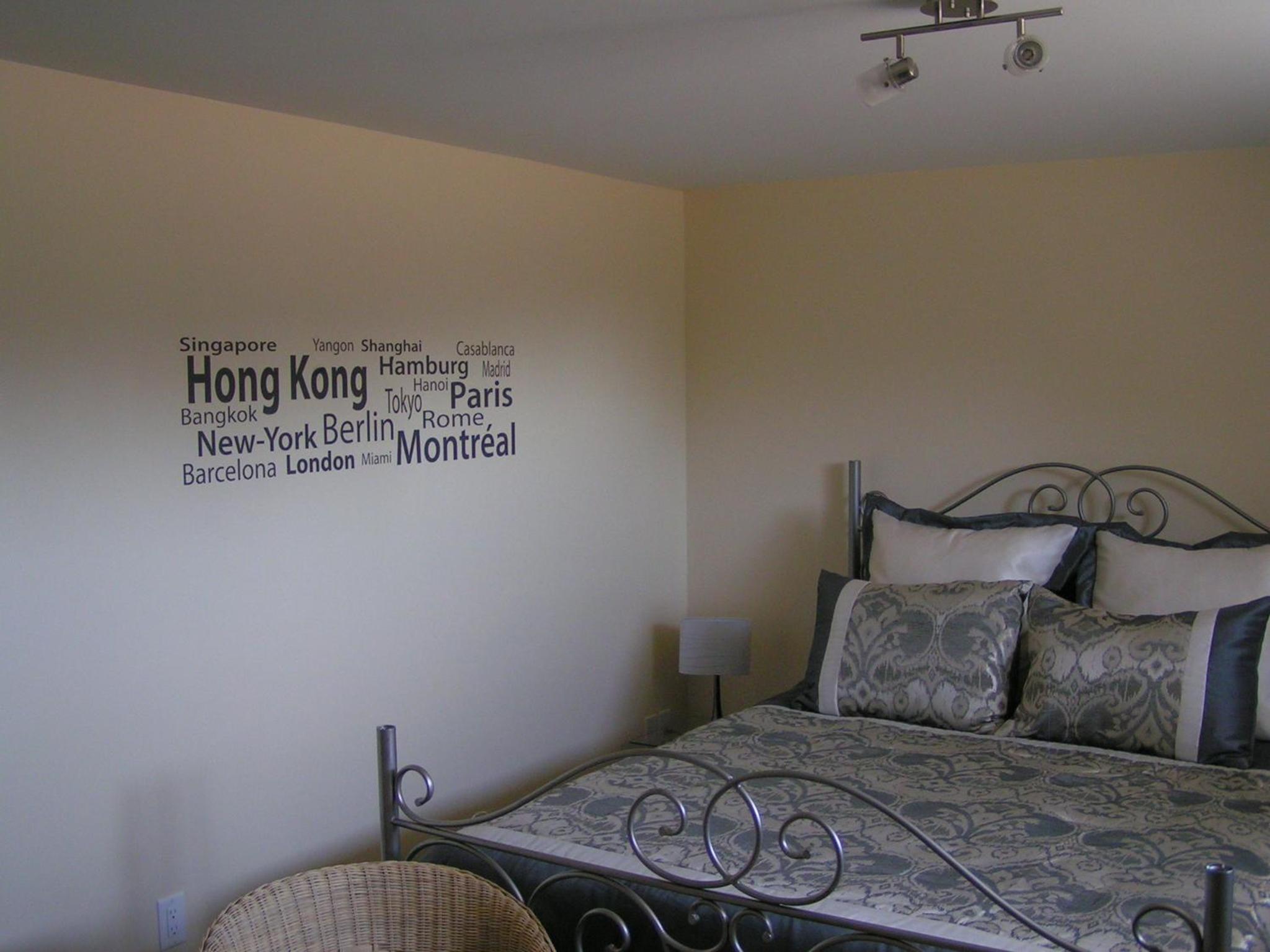 Queen Room with Shared Bathroom
