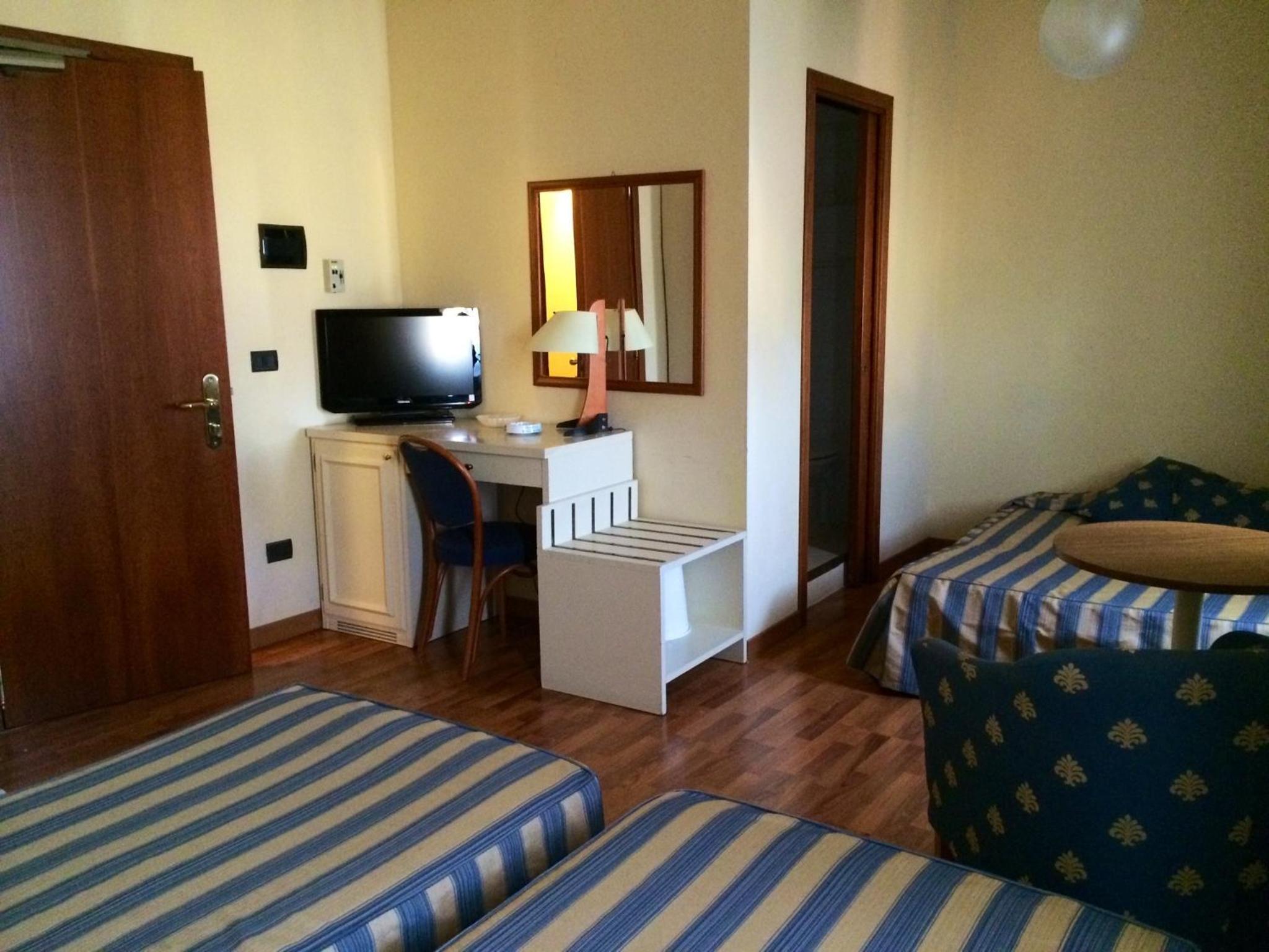 Quadruple Room photo 3