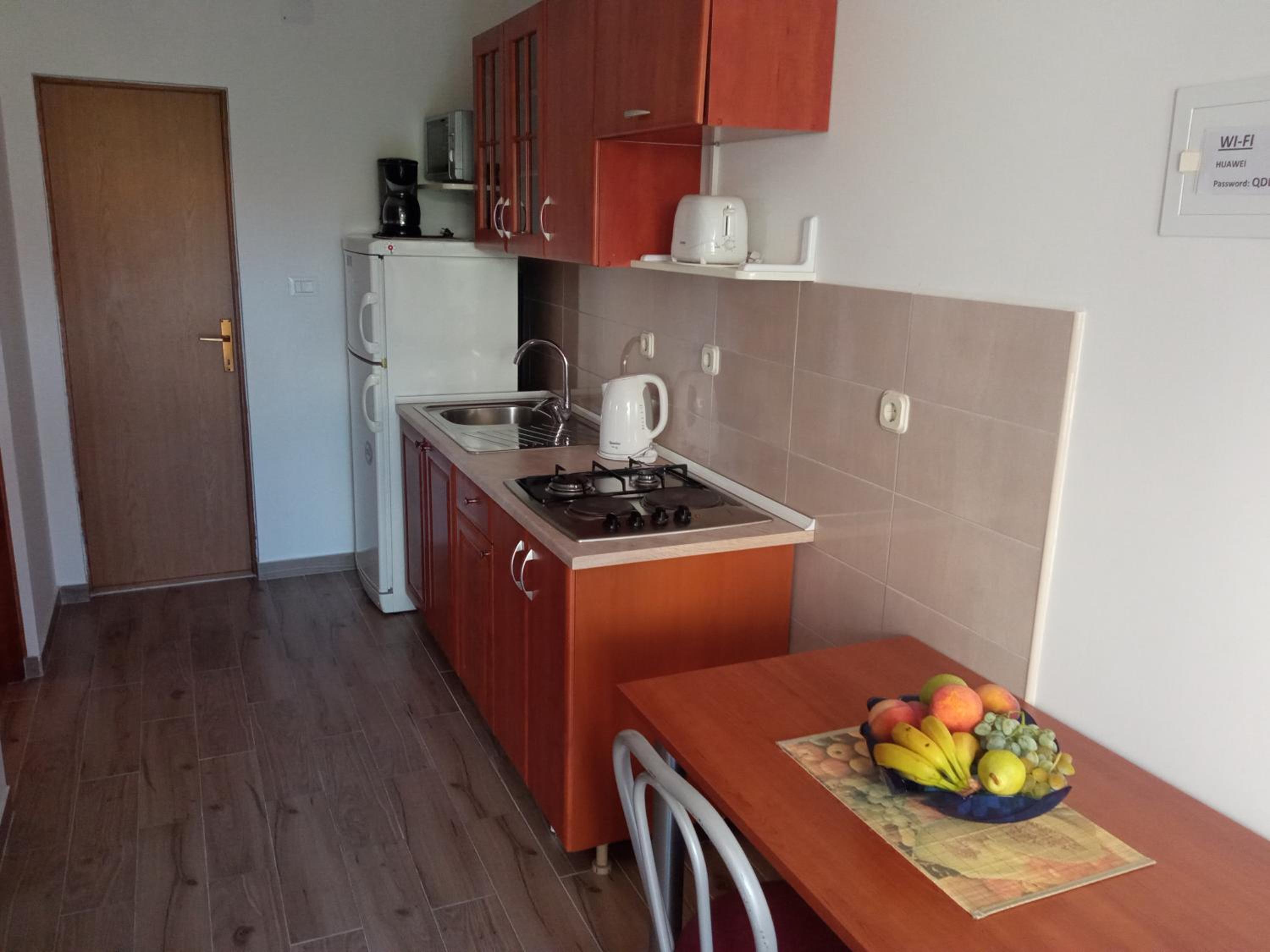 Apartment with Balcony photo 3