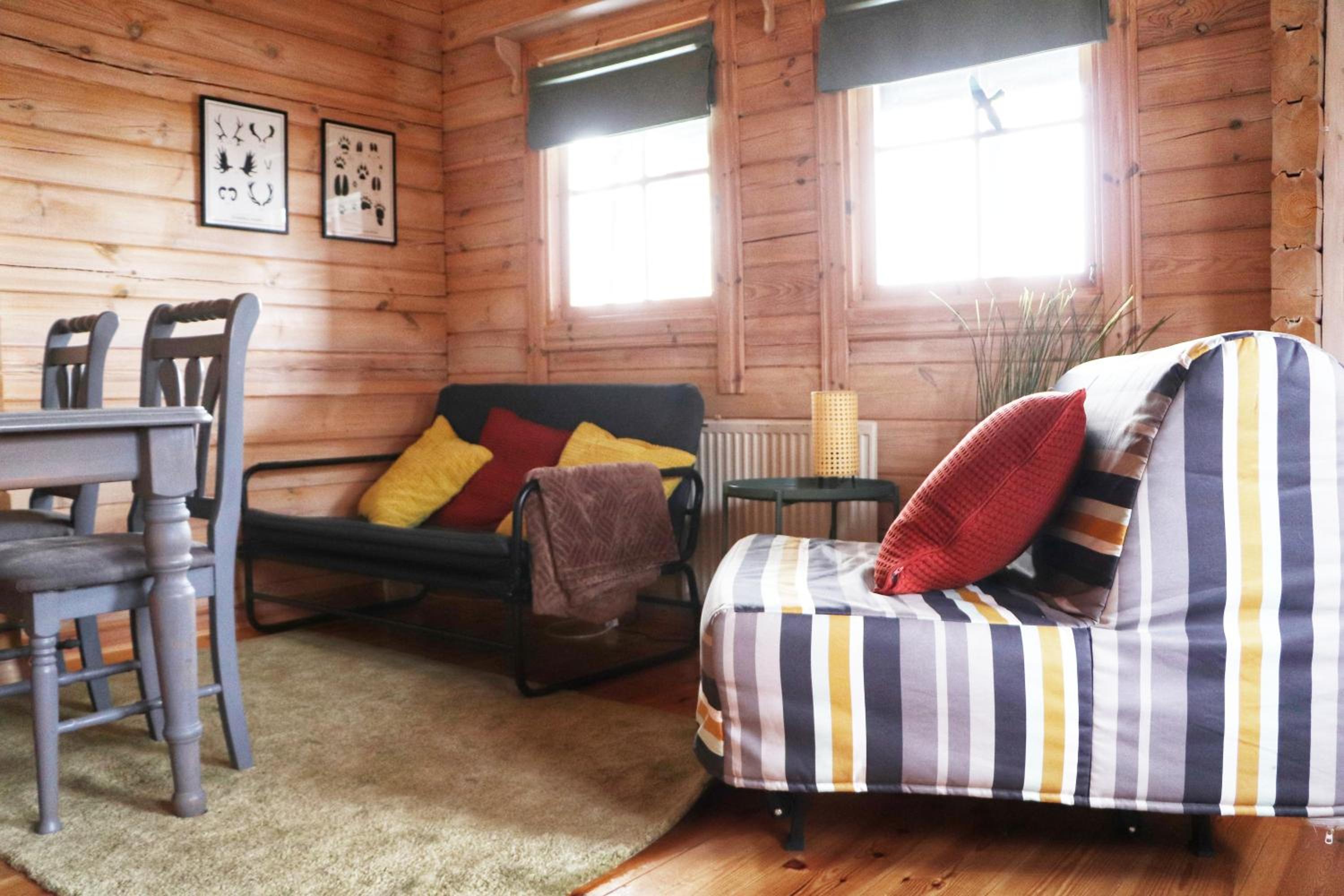 One-Bedroom Cottage - Photo 4