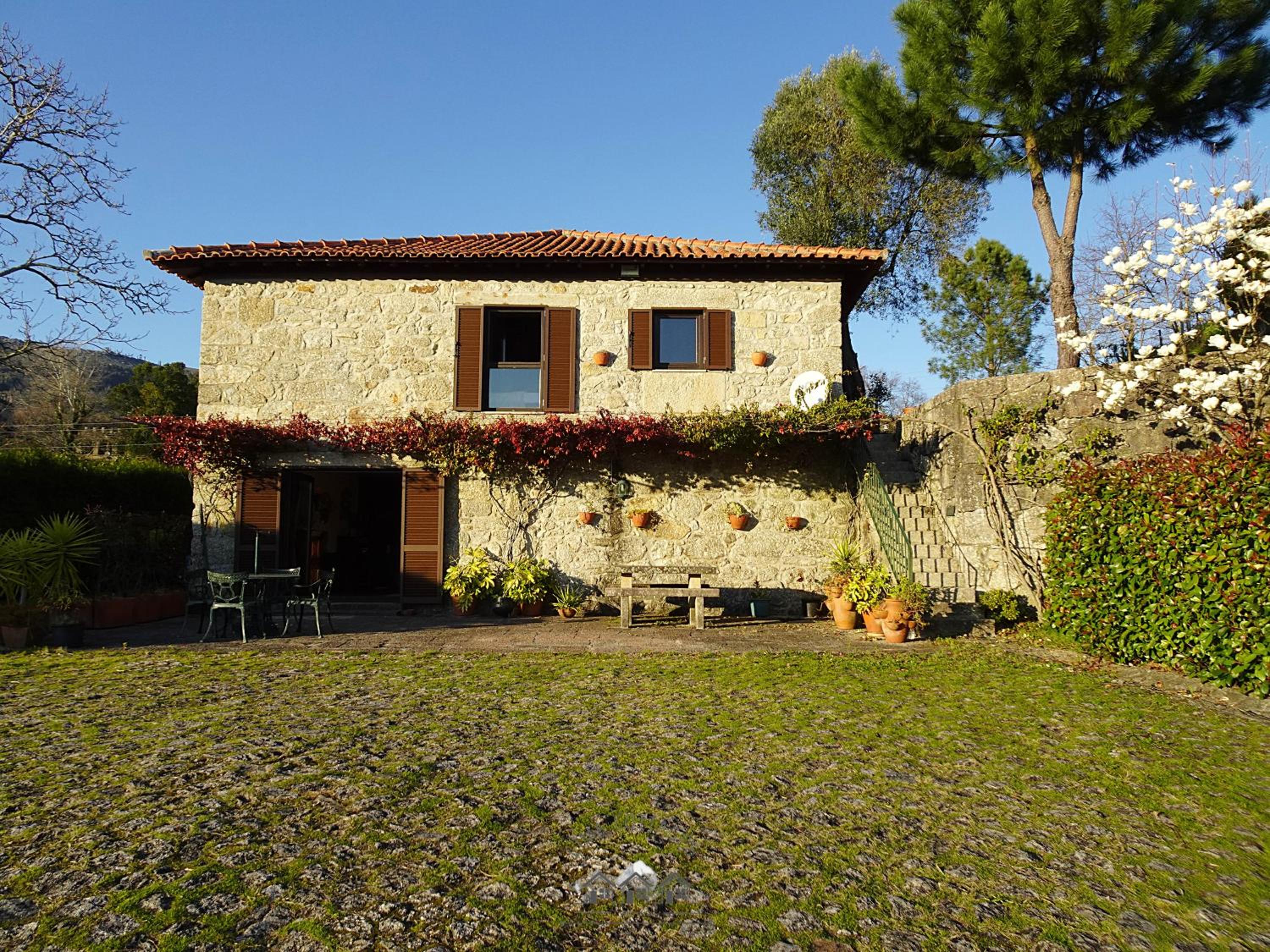 Three-Bedroom House photo 1