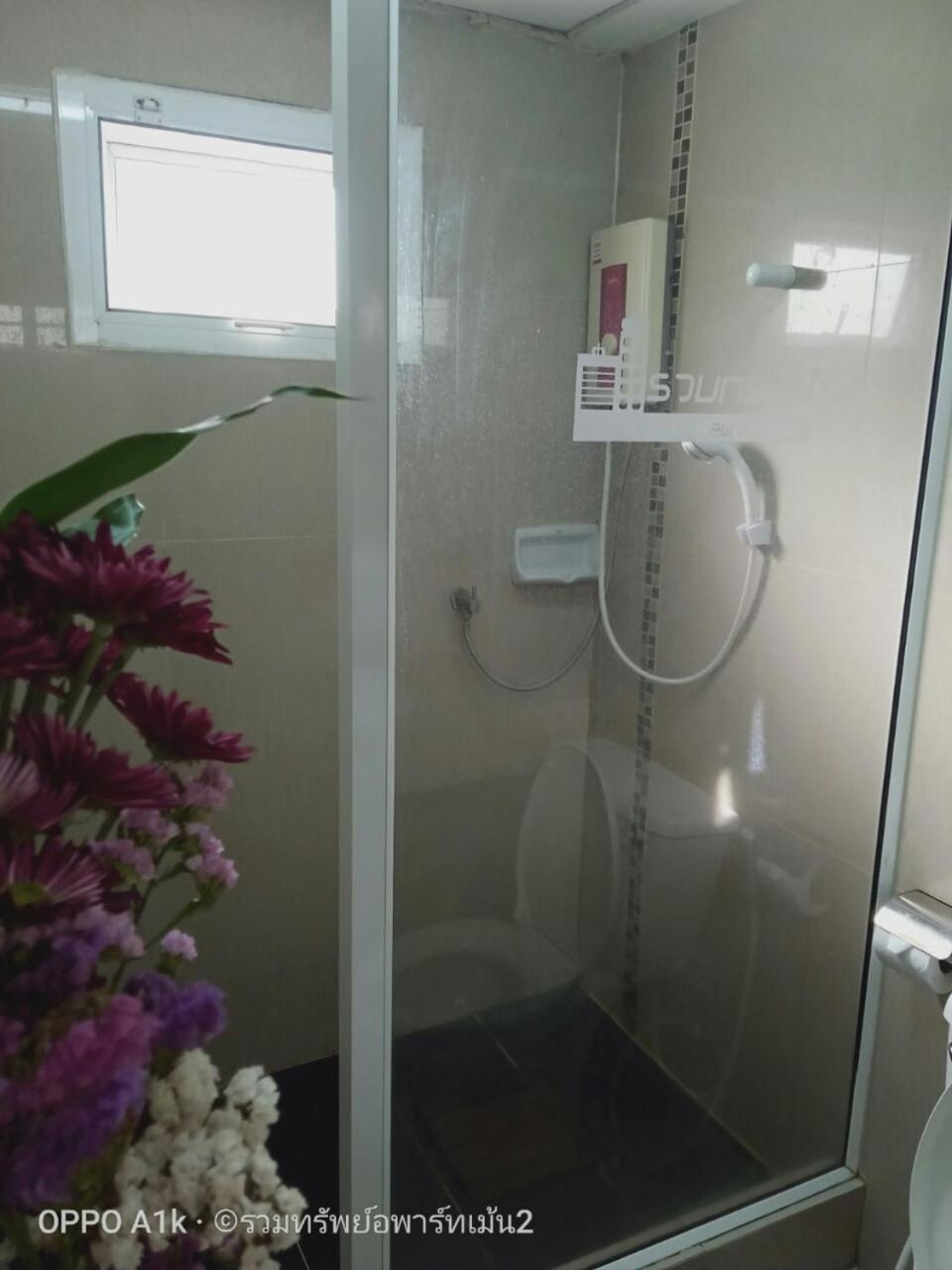 Deluxe Queen Room - Photo 19