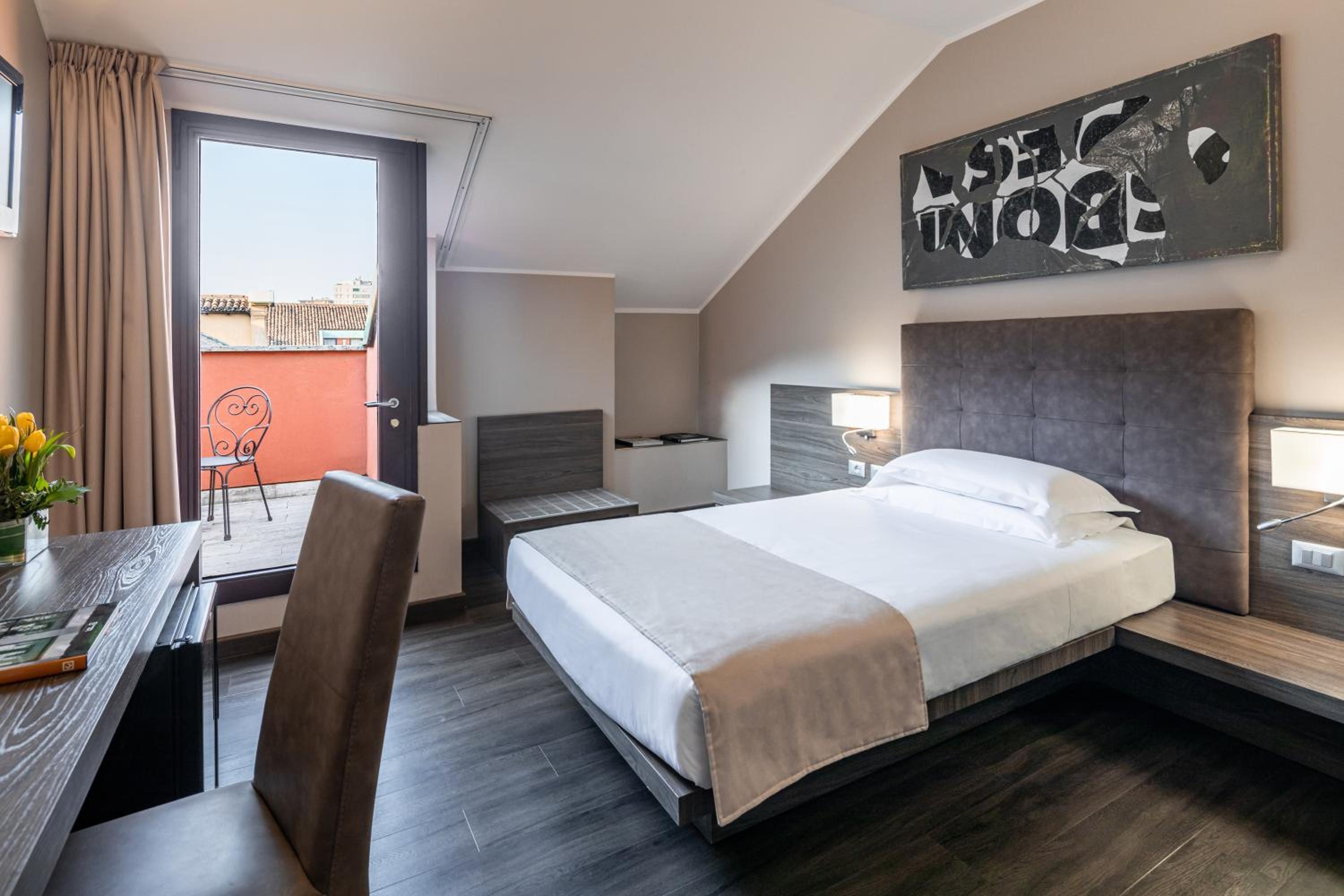 Superior Single Room