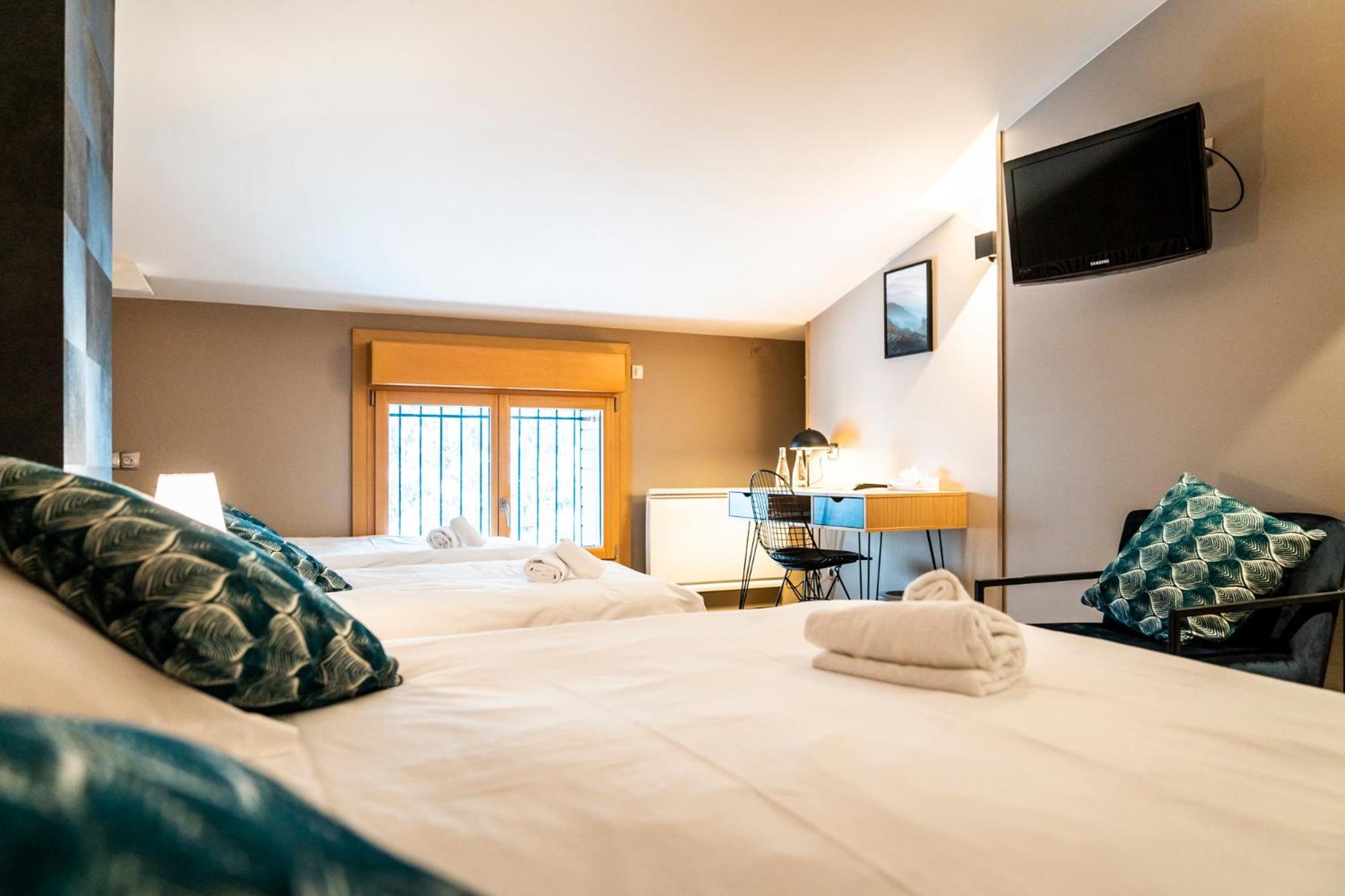 Quadruple Room - Photo 1