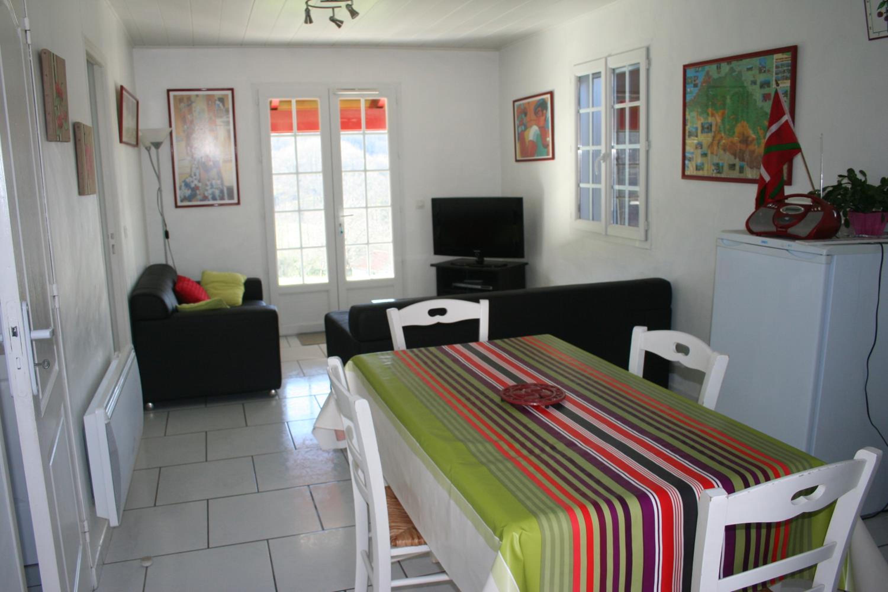Two-Bedroom Apartment ( 4 Adults ) photo 1