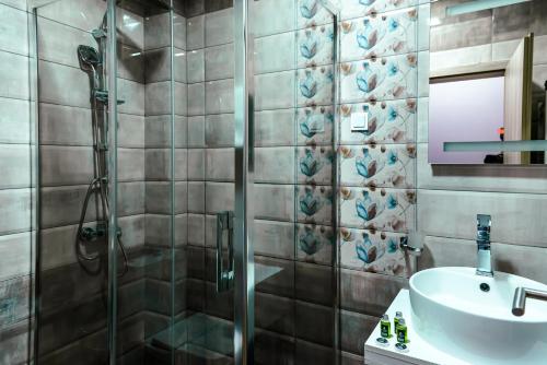 Double or Twin Room with Balcony photo 2