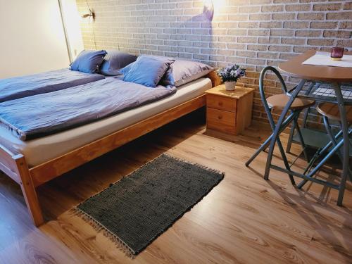 Double or Twin Room with Private Bathroom photo 1