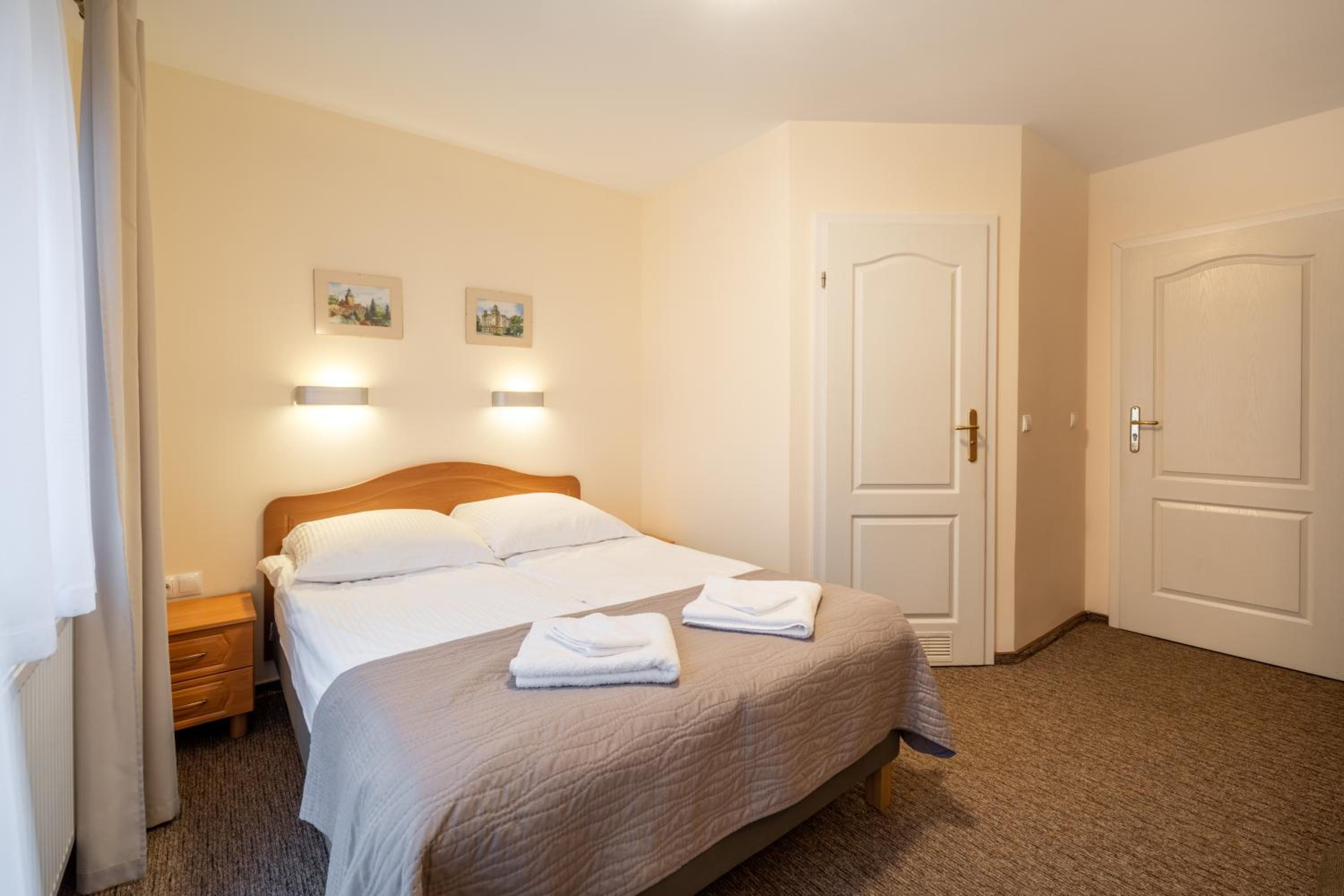 Double Room photo 2