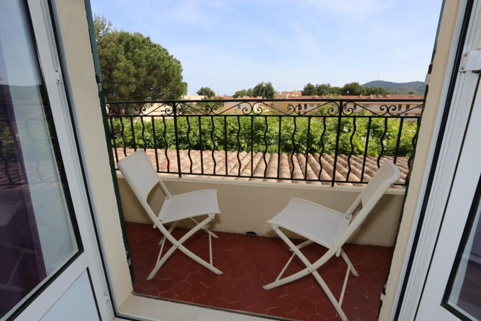 Double Room with Garden View photo 3