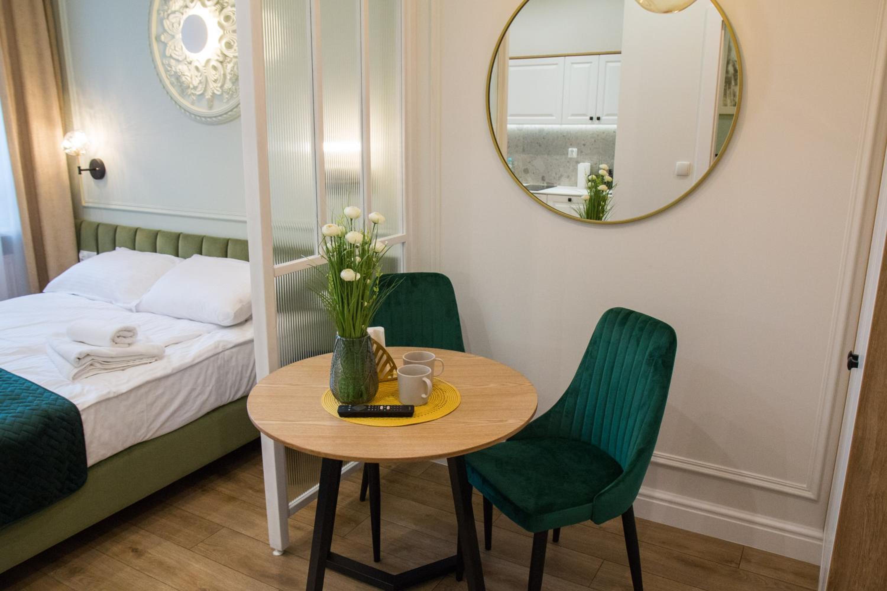 One-Bedroom Apartment