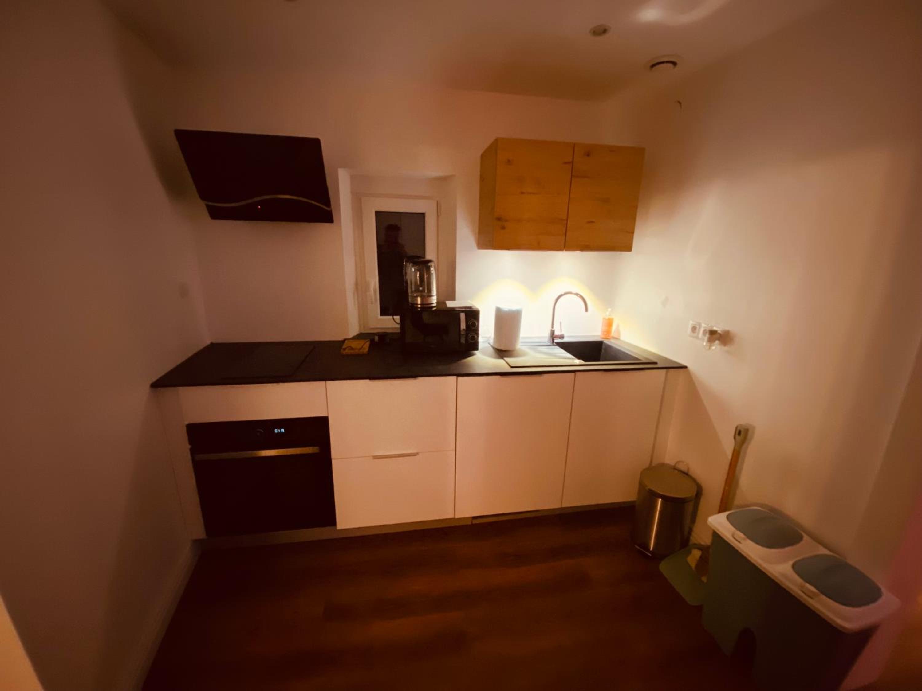 One-Bedroom Apartment photo 2