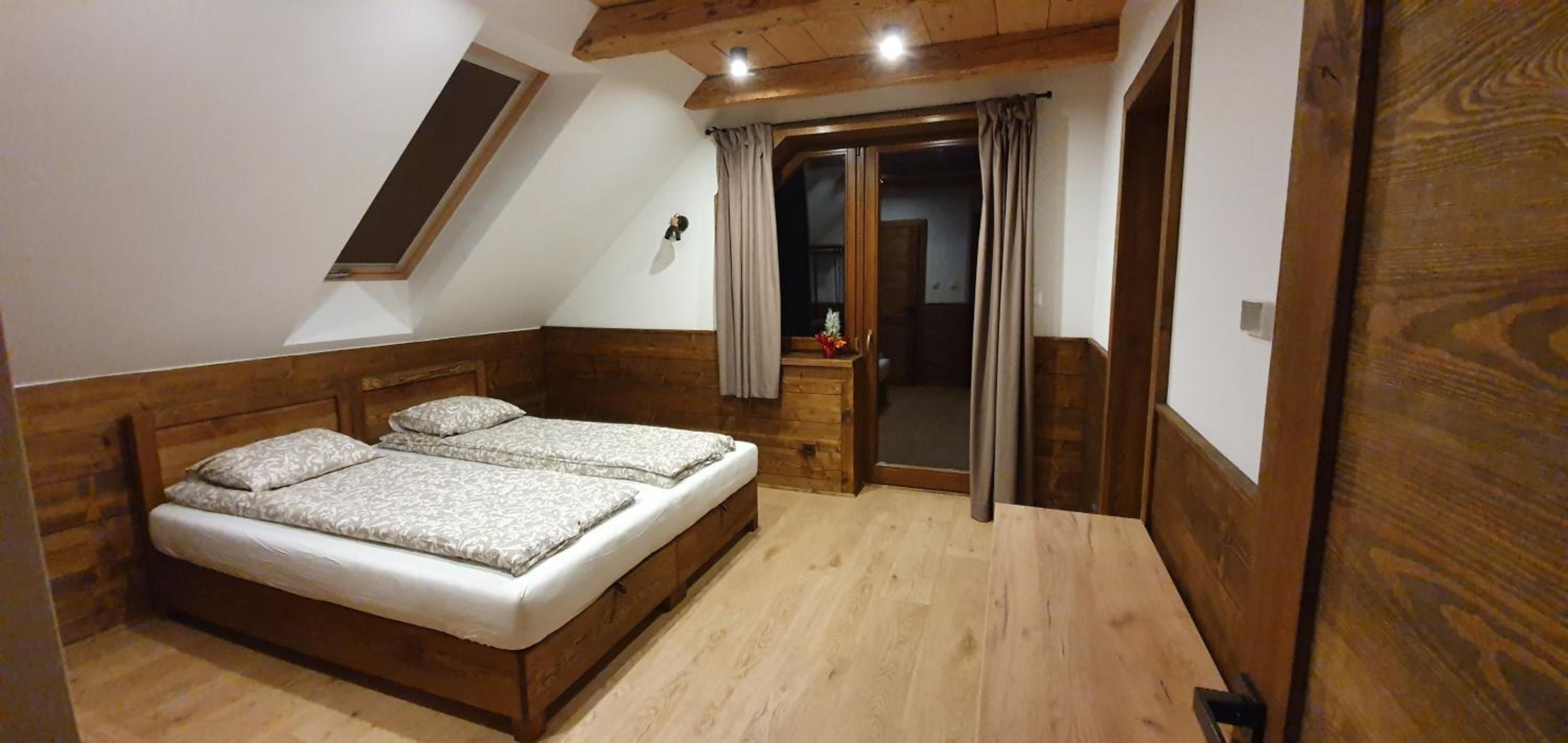 Villa photo 3