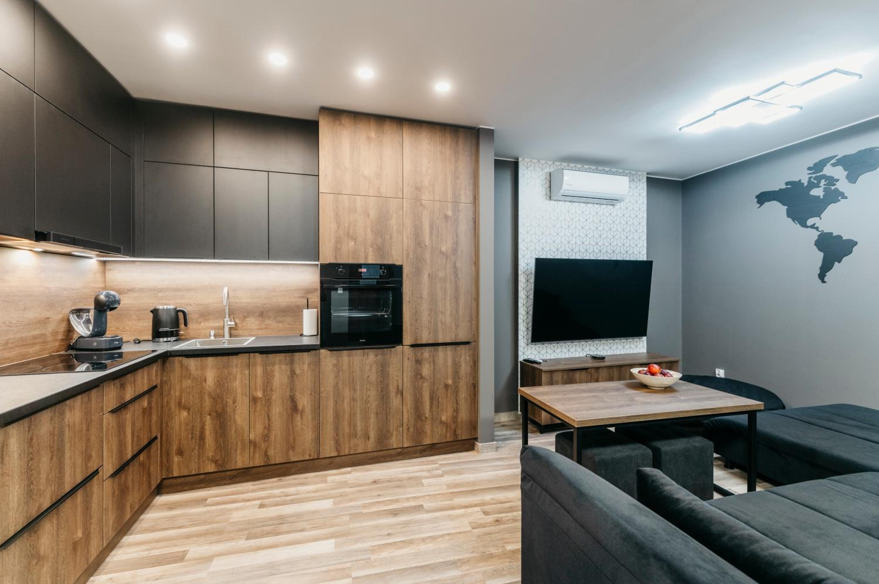 Two-Bedroom Apartment - Photo 41