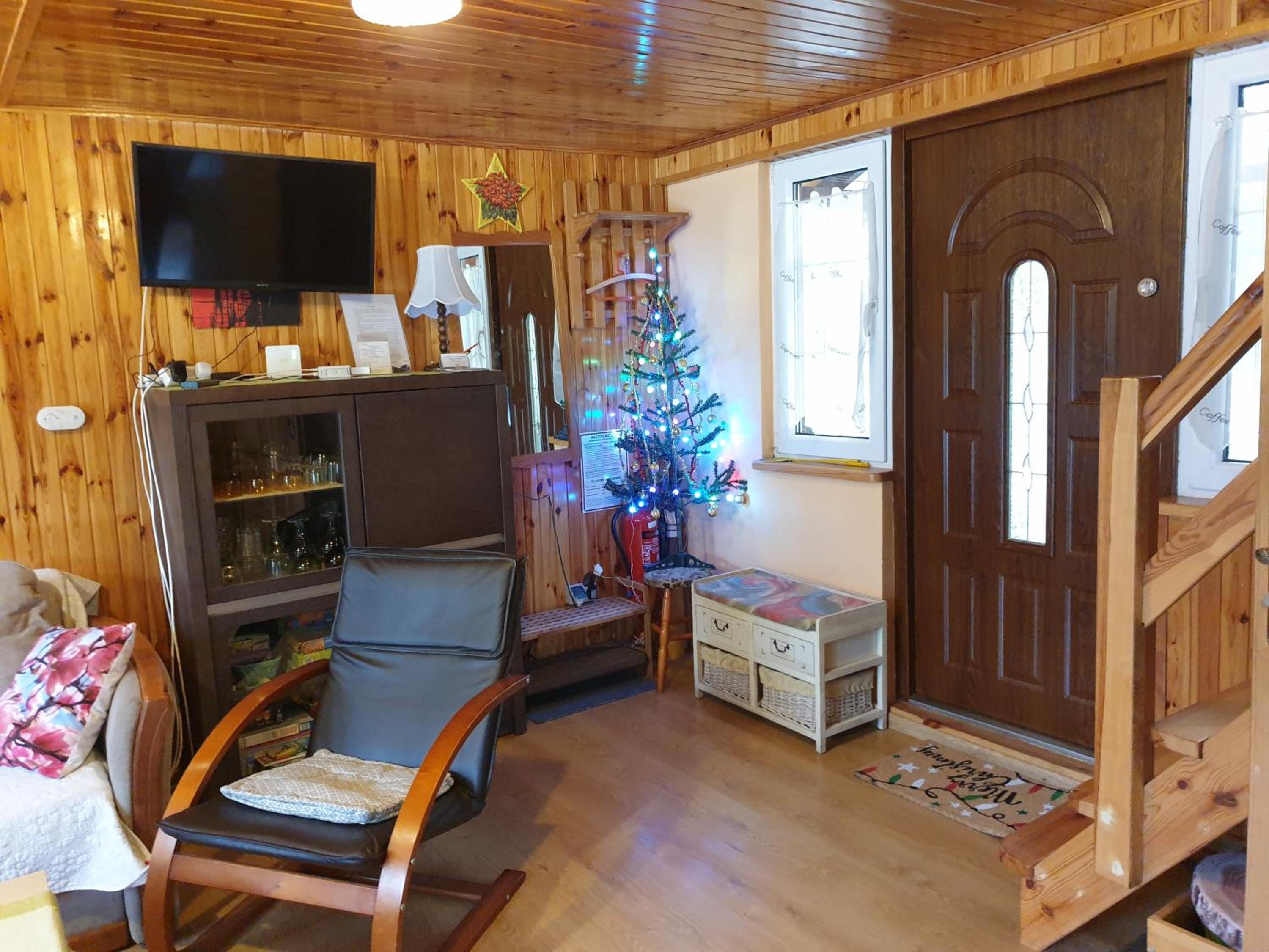 One-Bedroom House photo 2