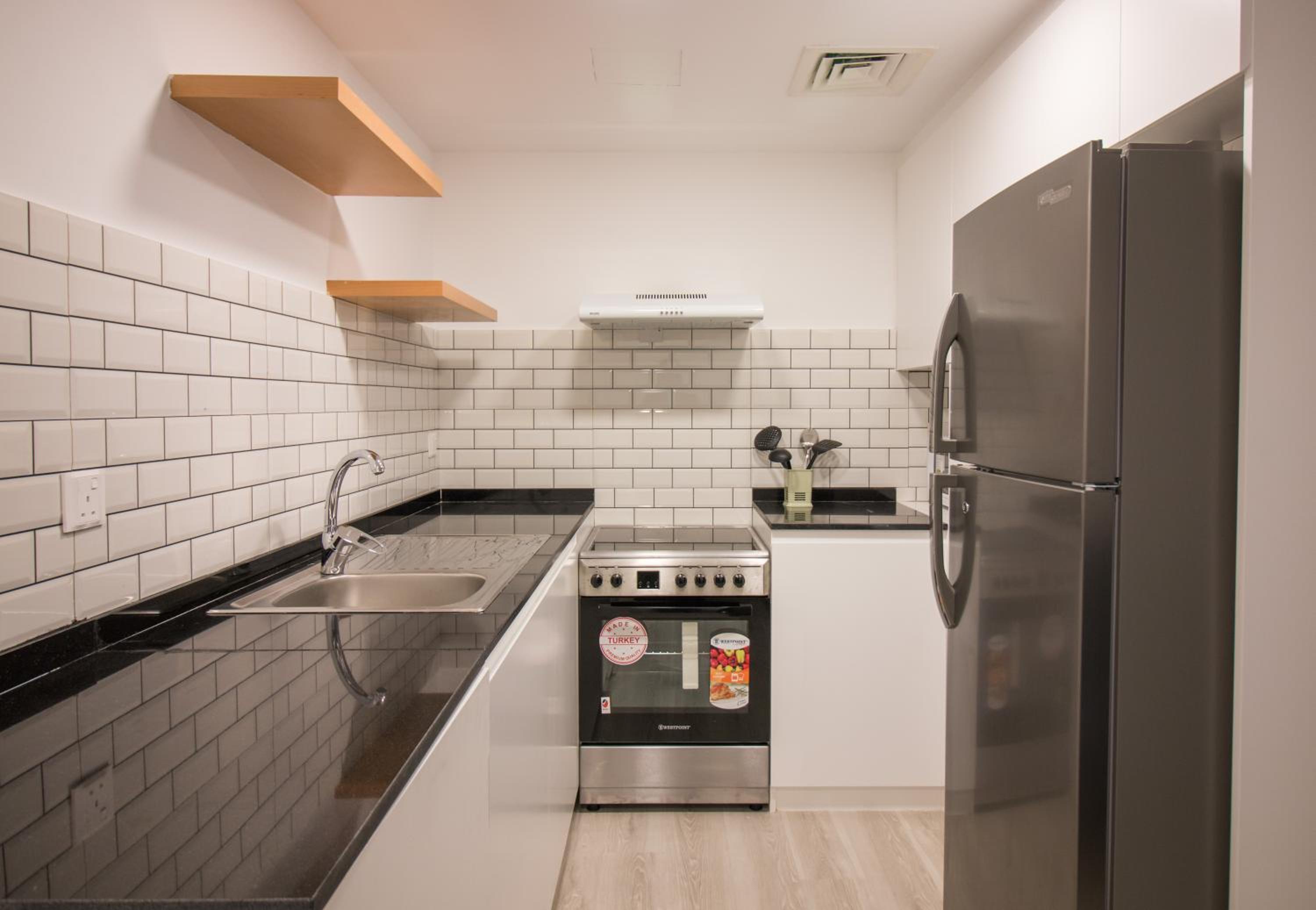 Studio Apartment photo 2