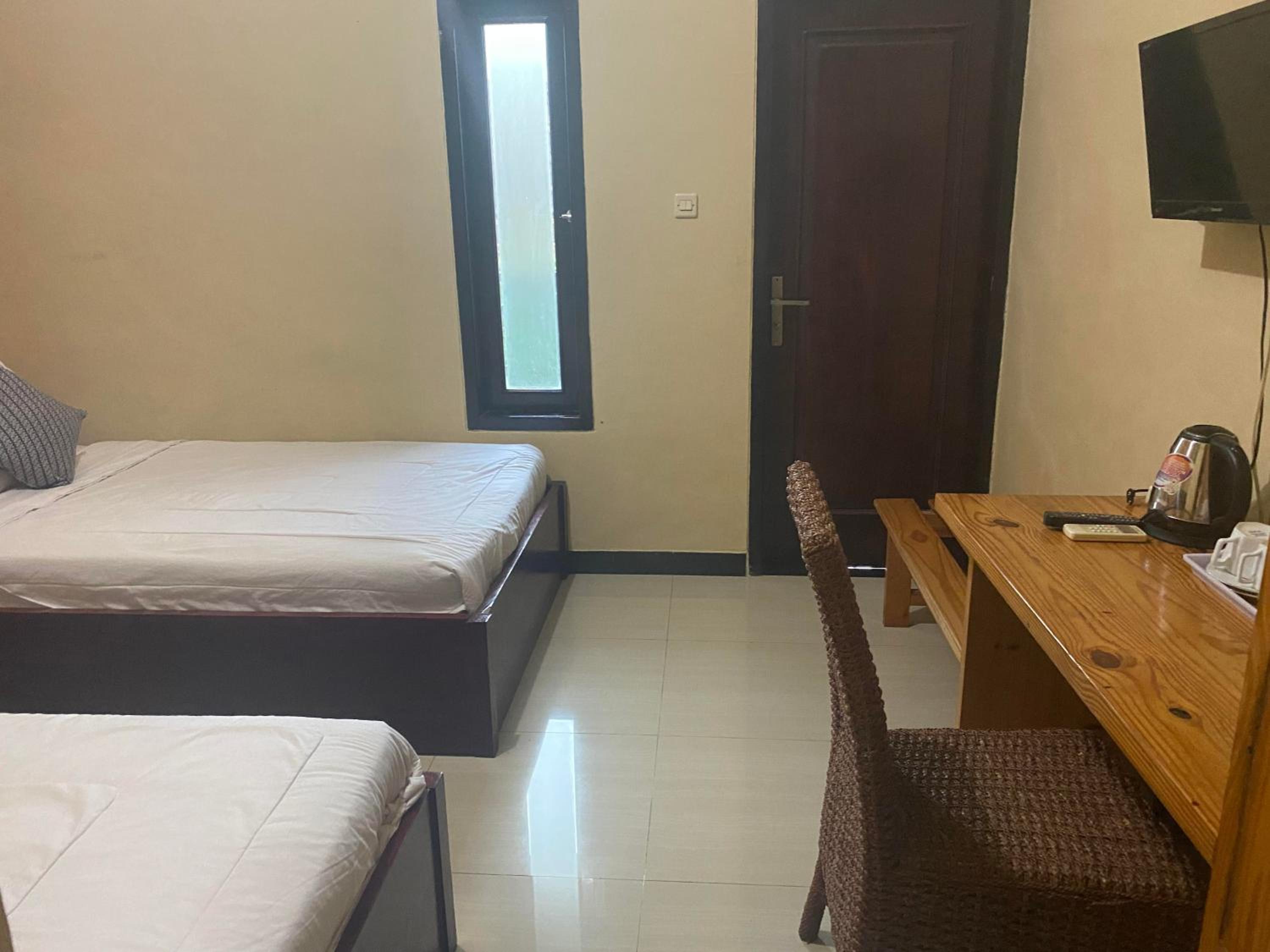 Superior Double or Twin Room - Photo 1