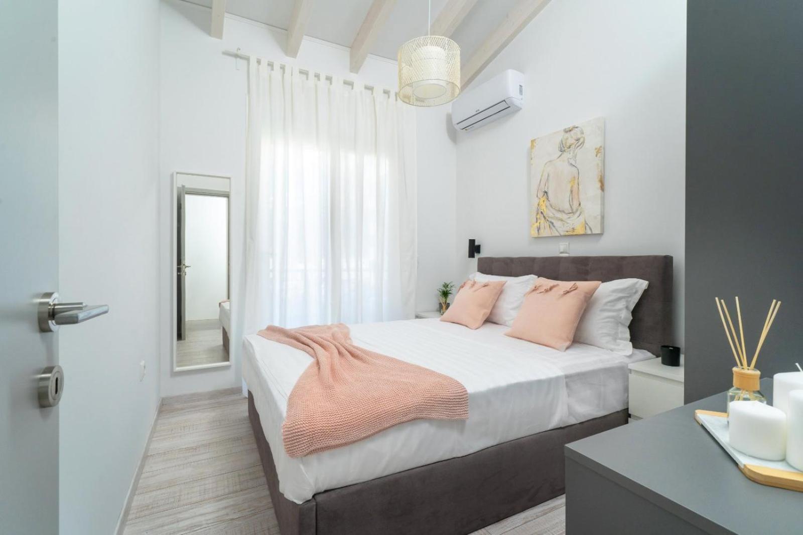 One-Bedroom House photo 2