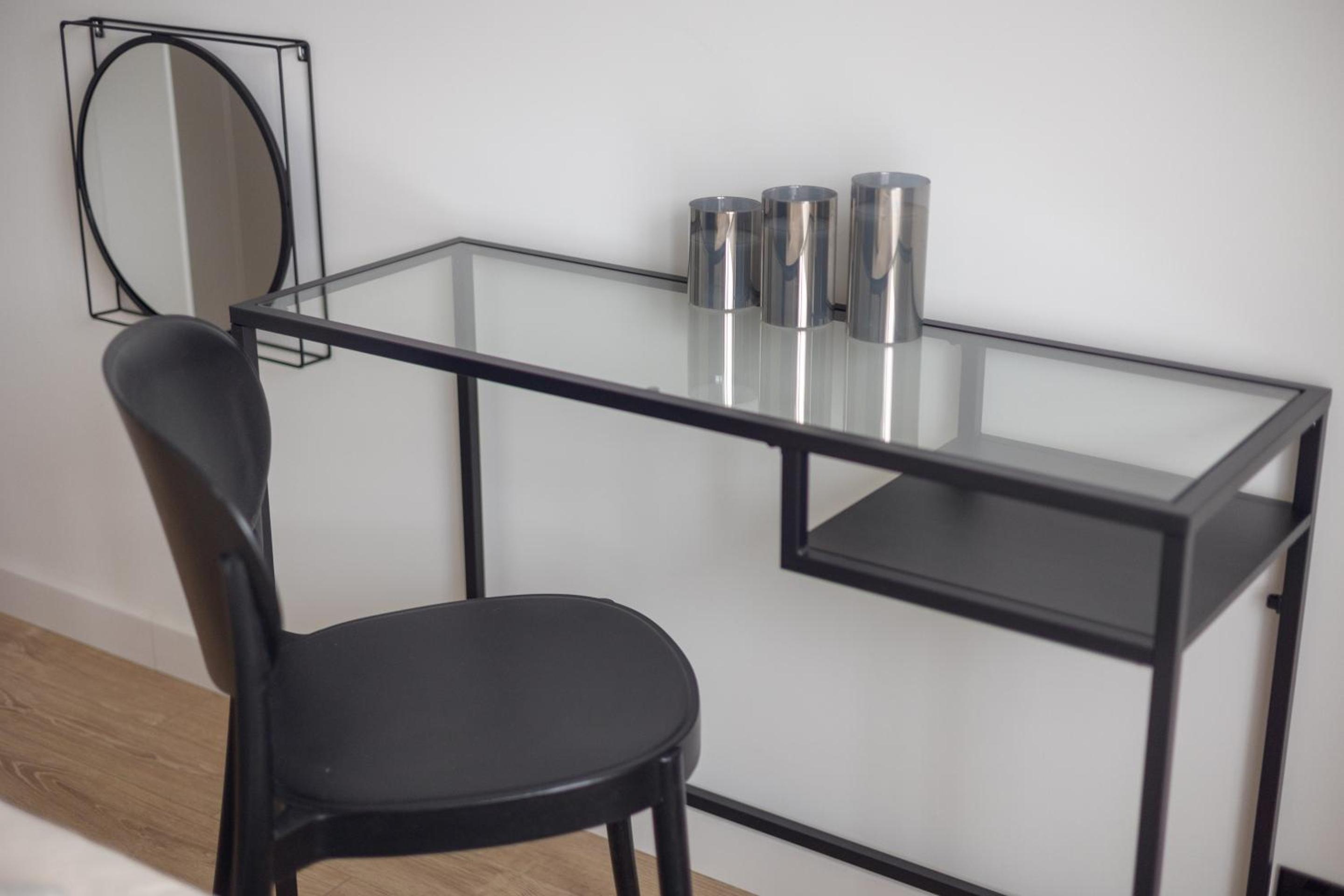 One-Bedroom Apartment - Photo 22