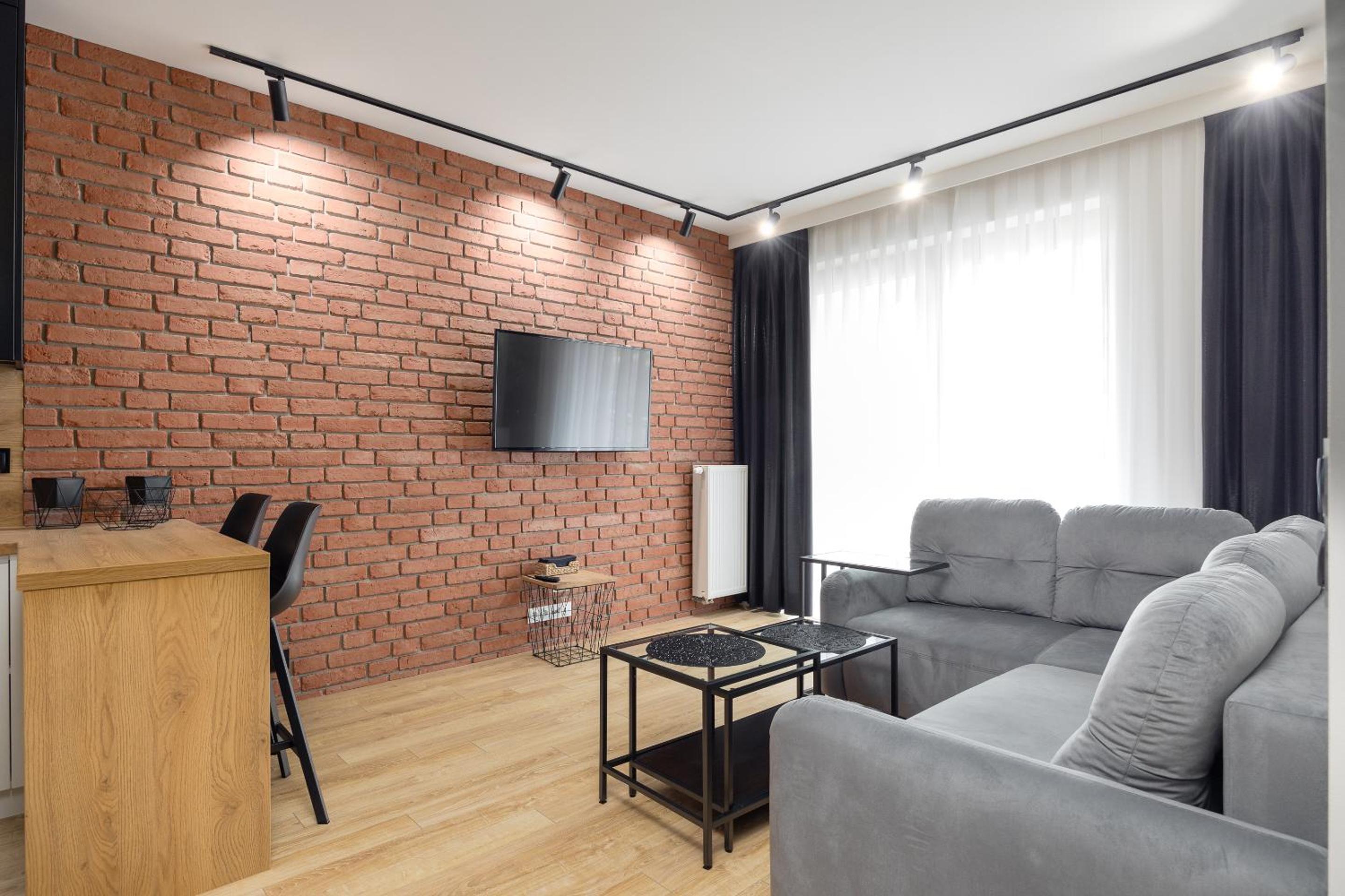 One-Bedroom Apartment - Photo 23