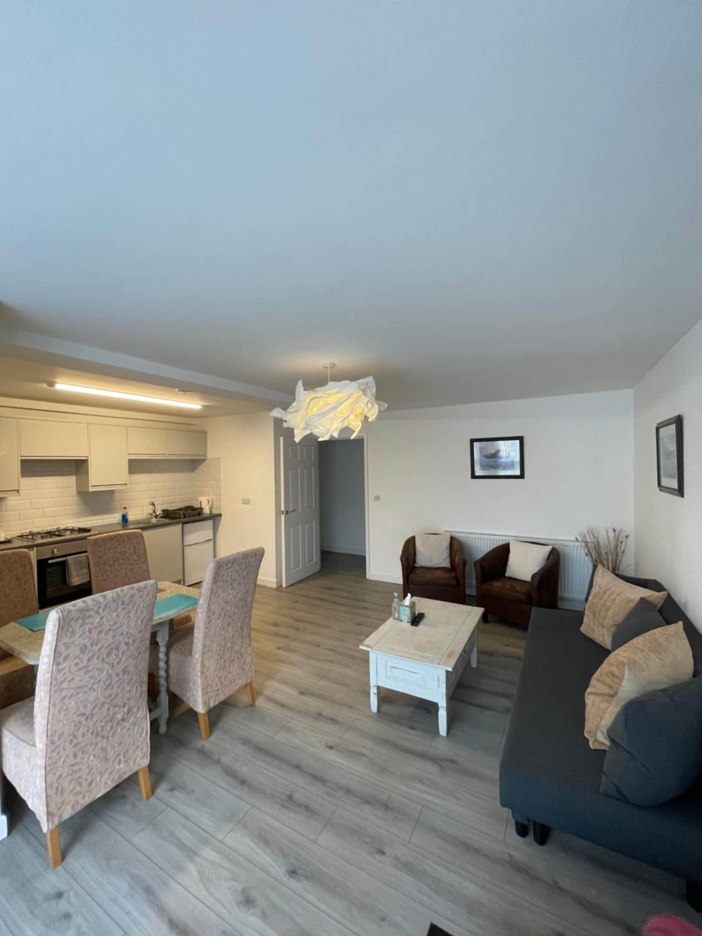 One-Bedroom Apartment