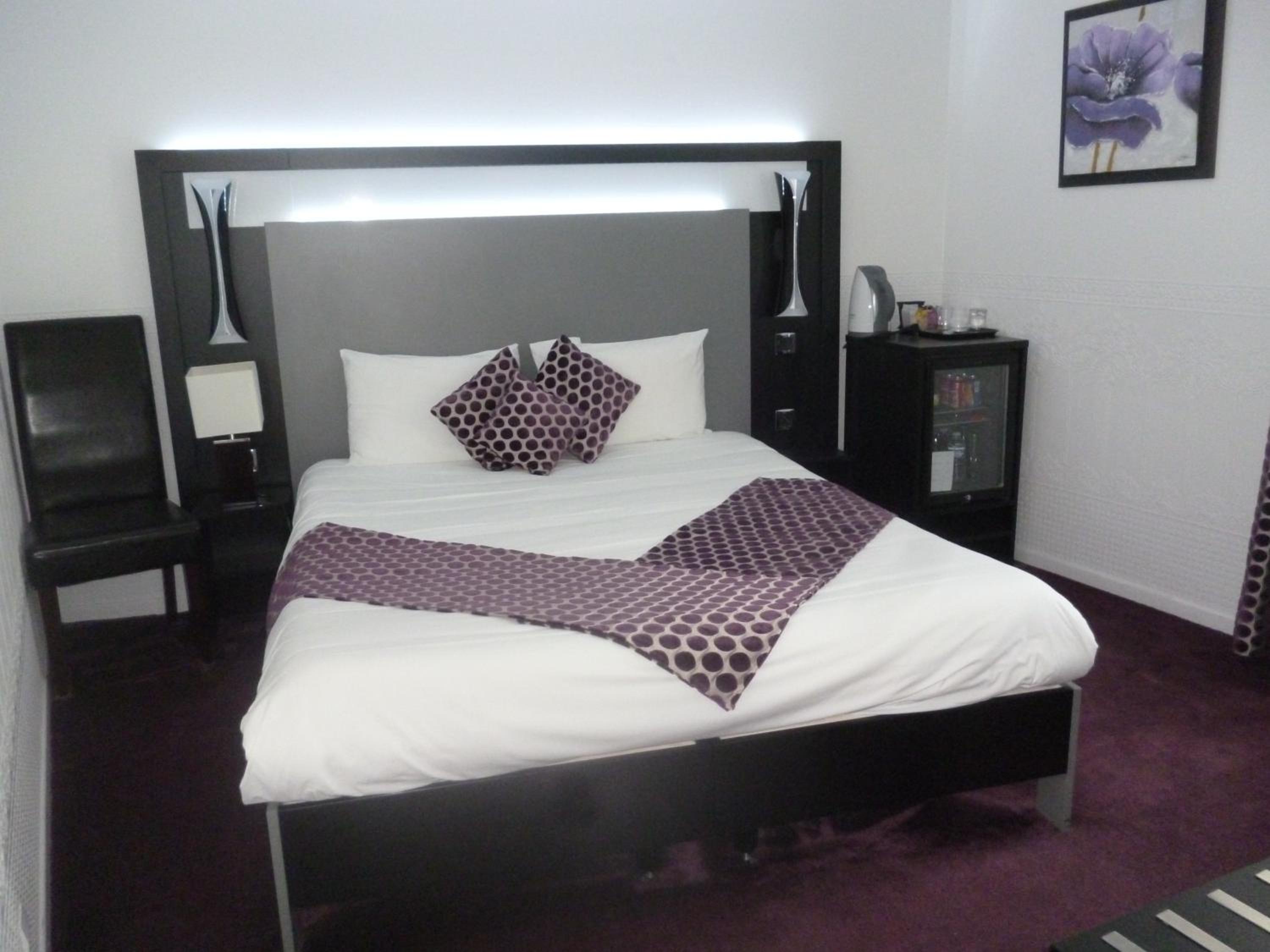 Standard Double Room photo 2
