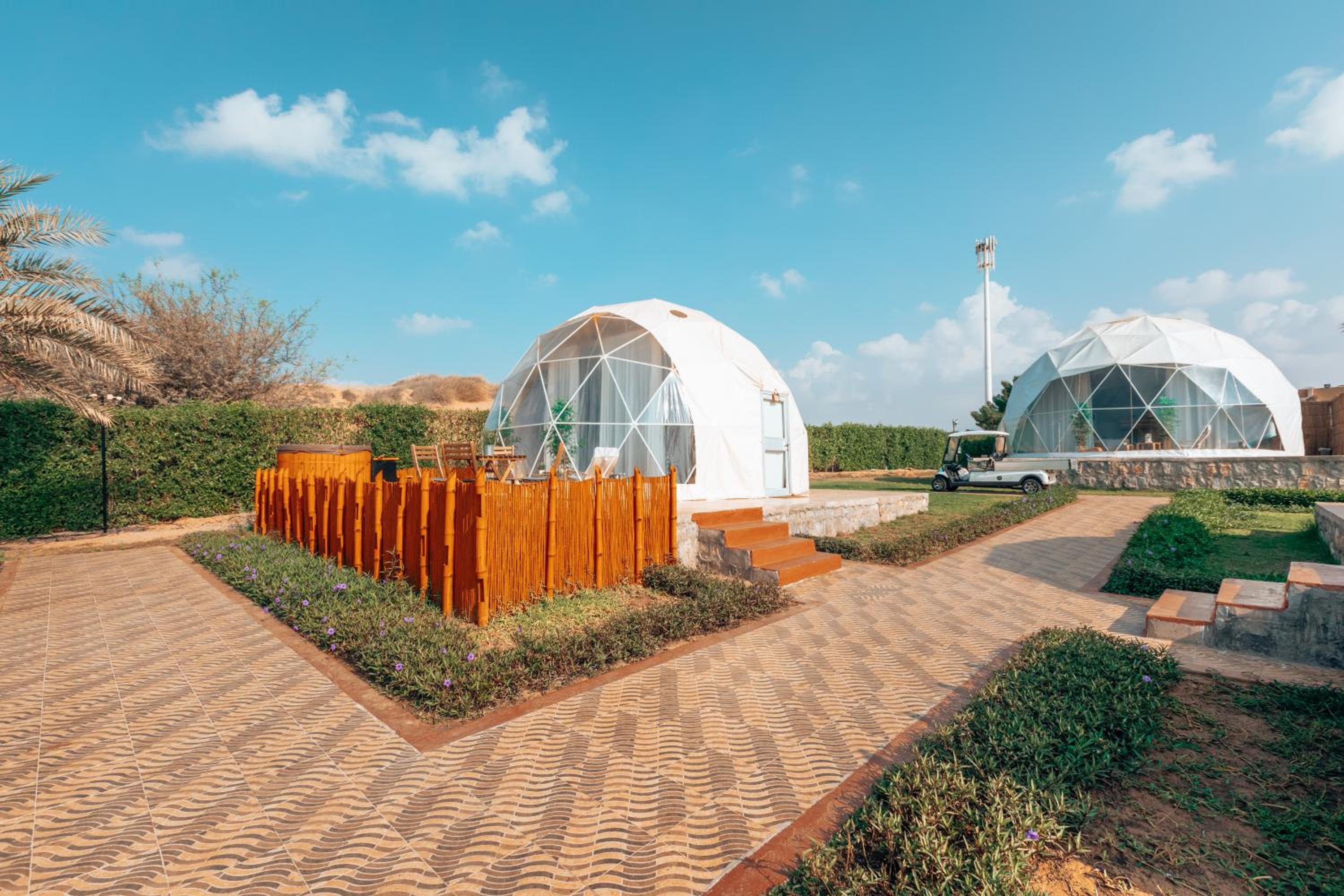 Panoramic Dome Suite Tent photo 2