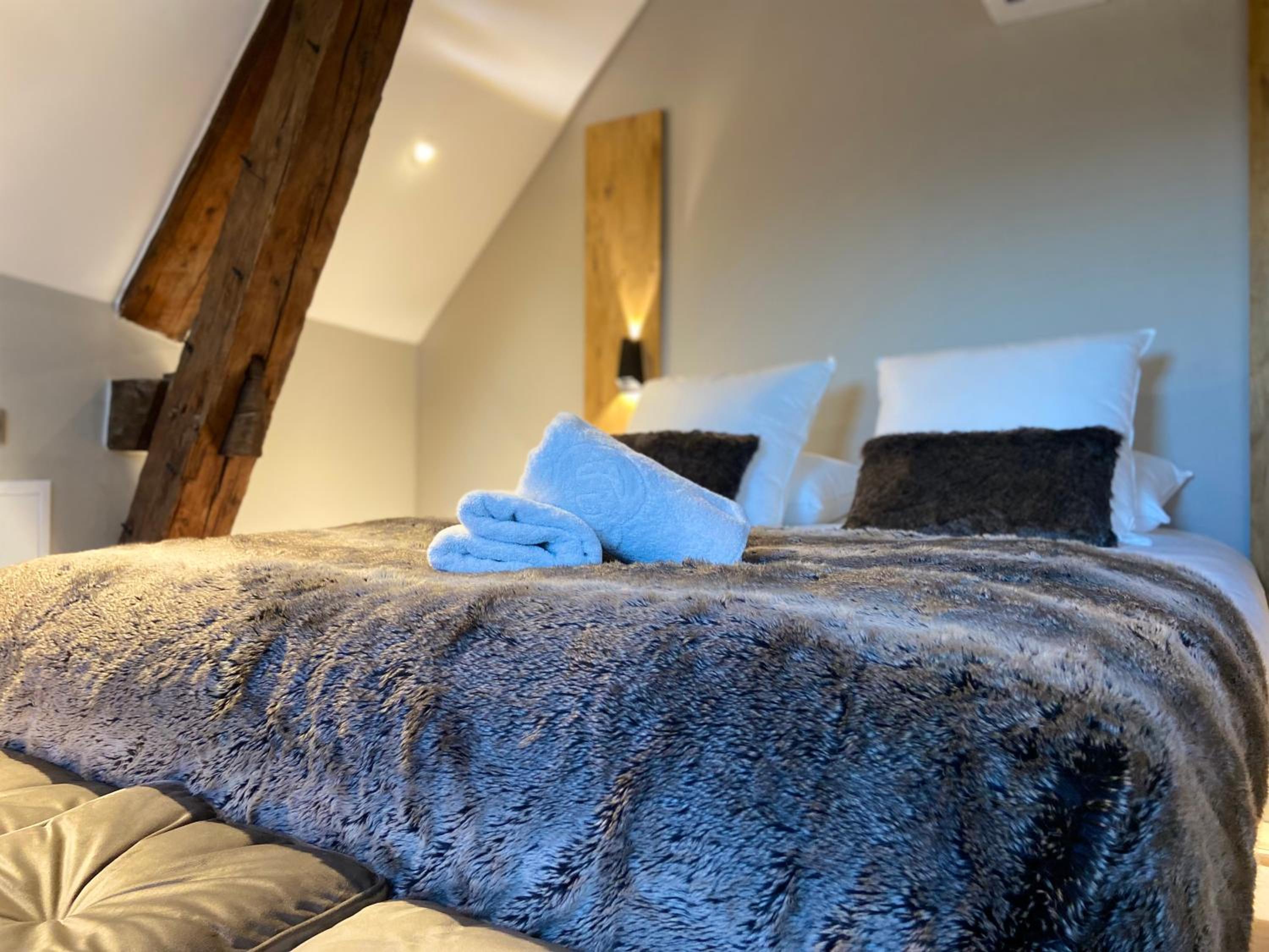 King Room with Mountain View photo 3