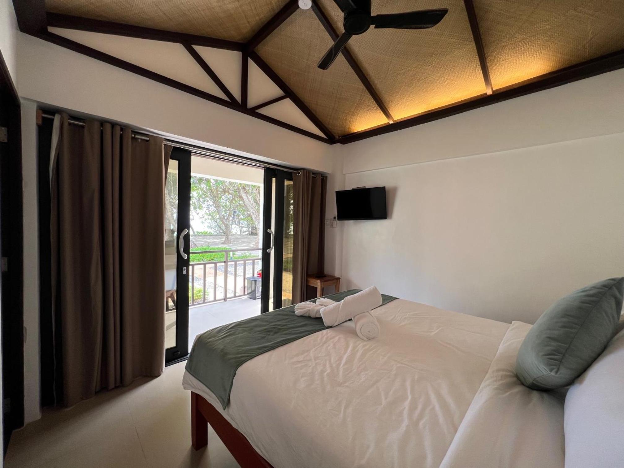 Twin Room with Balcony