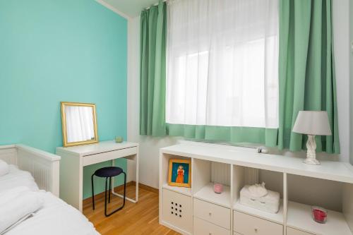 Apartment with Sea View photo 1