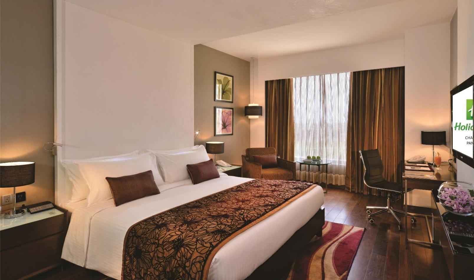 Standard King Room - Accessible
