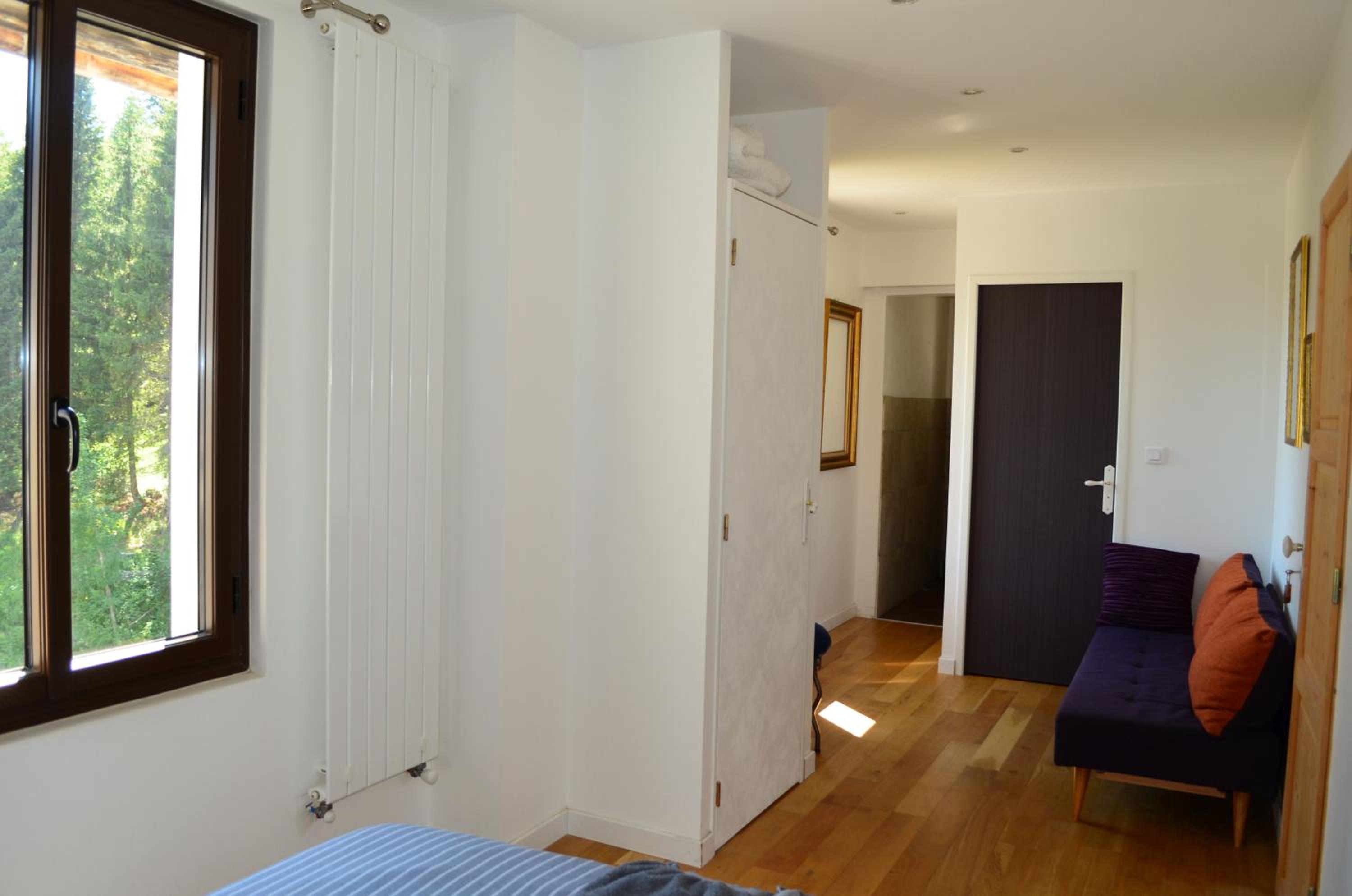 Twin Room with Shower photo 3