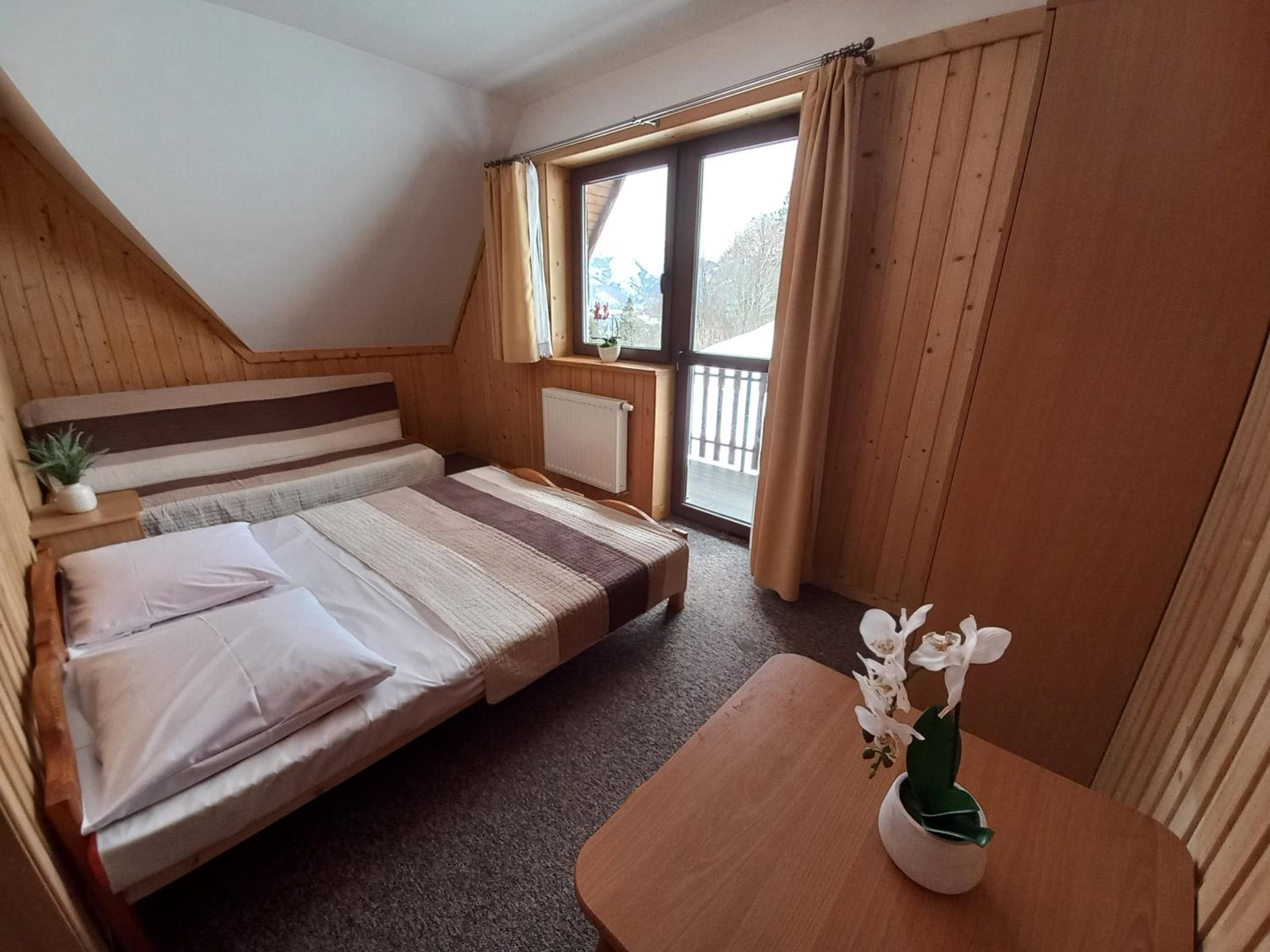 Triple Room with Bathroom - Photo 14