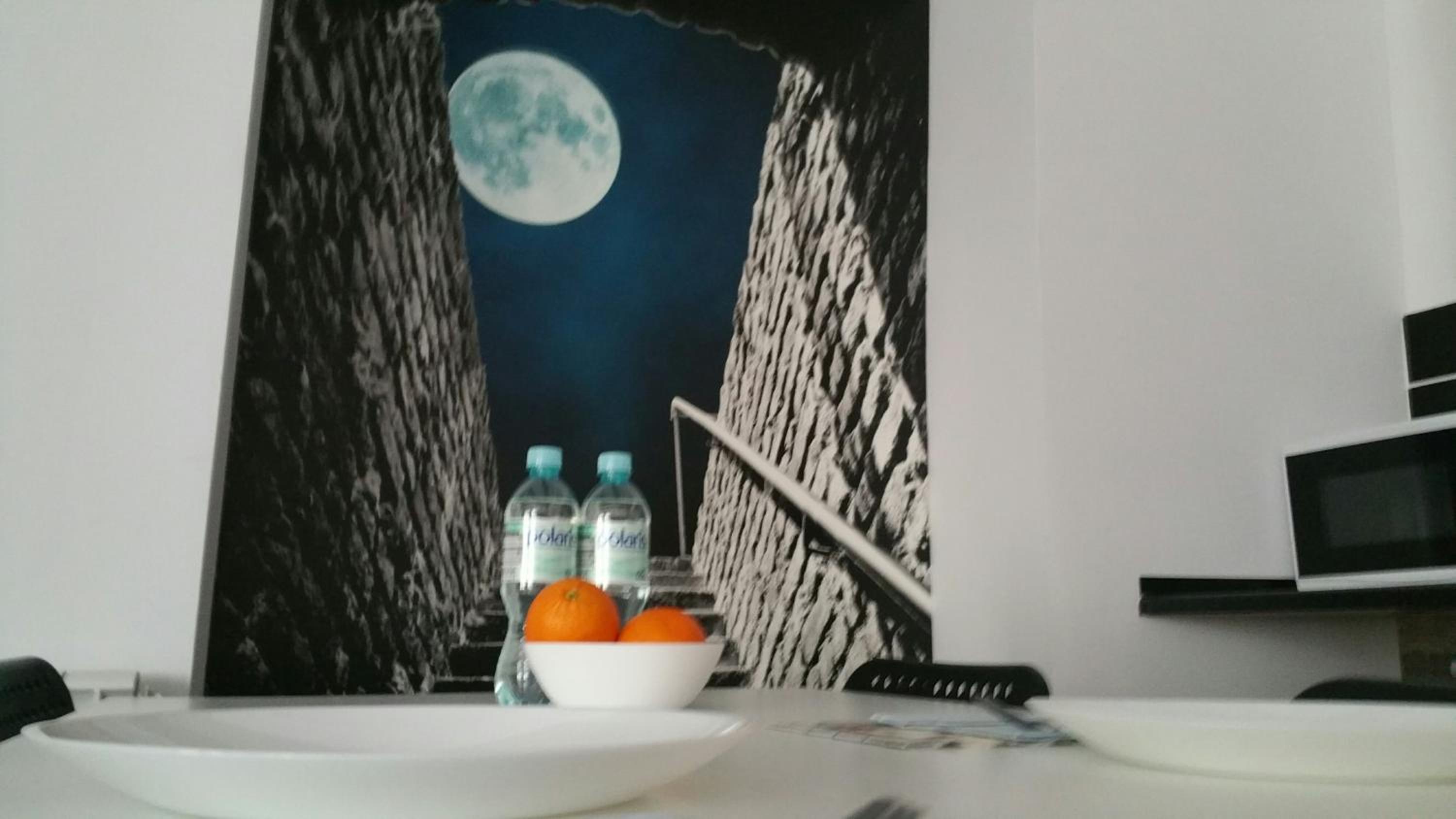 One-Bedroom Apartment - Photo 18