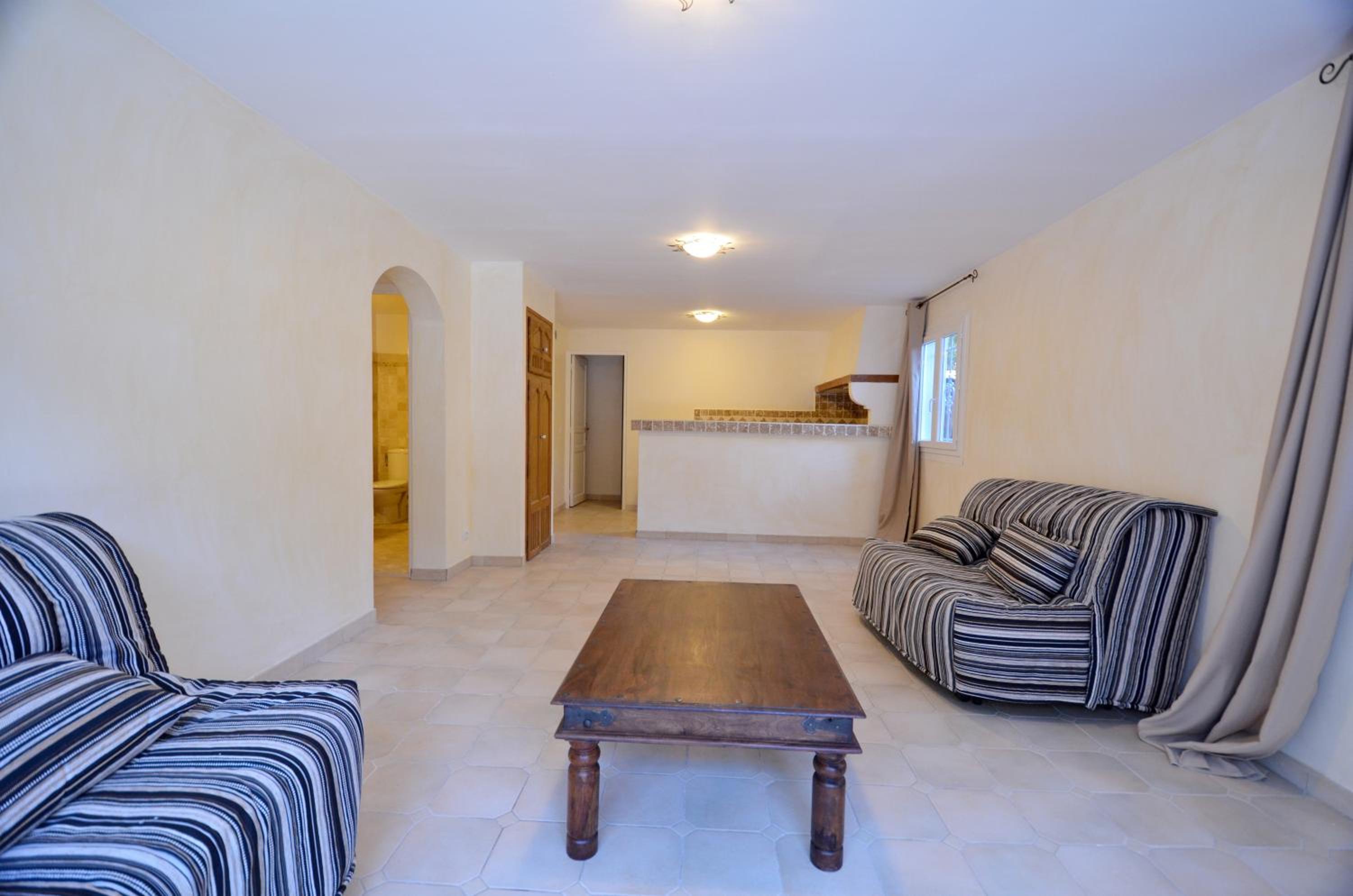 Villa with Private Pool photo 2