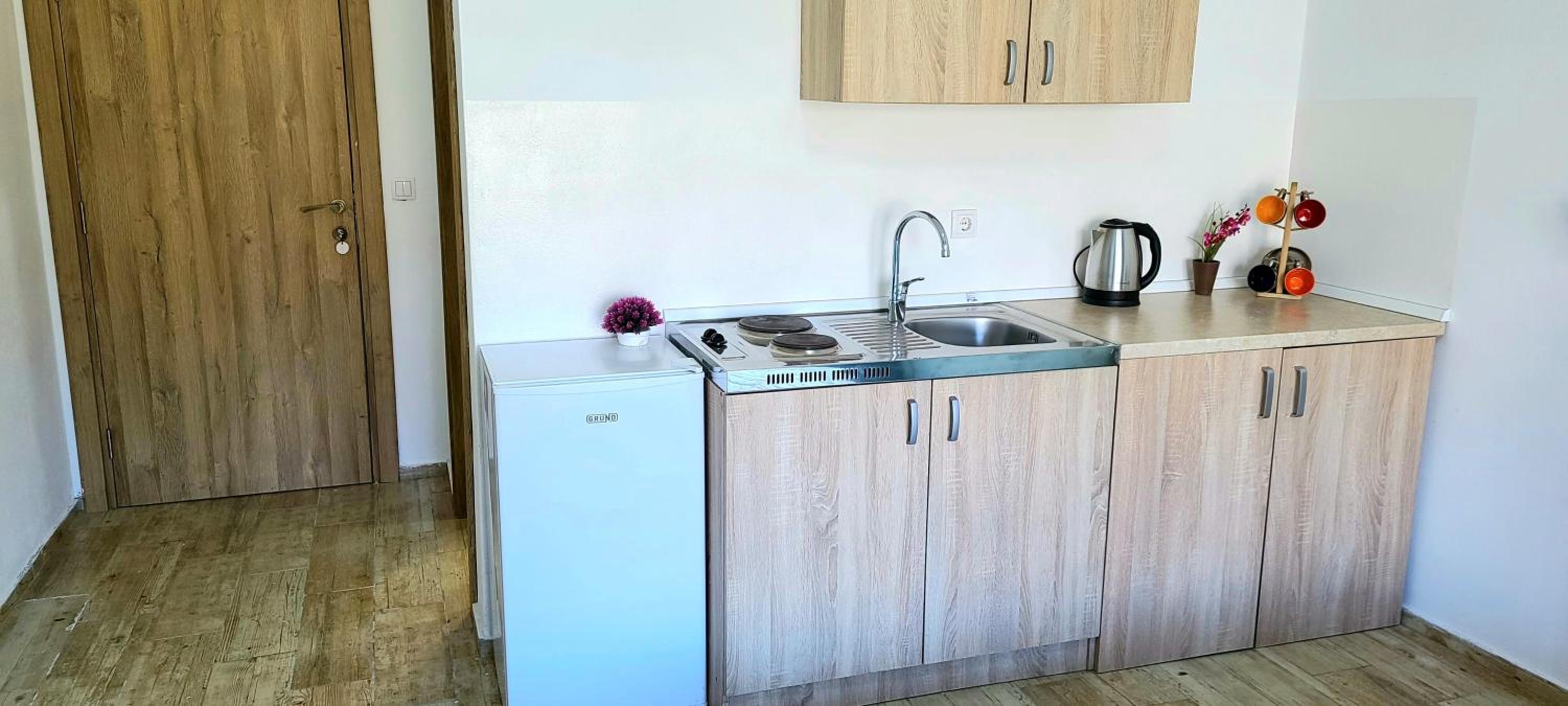 Studio Apartment photo 2